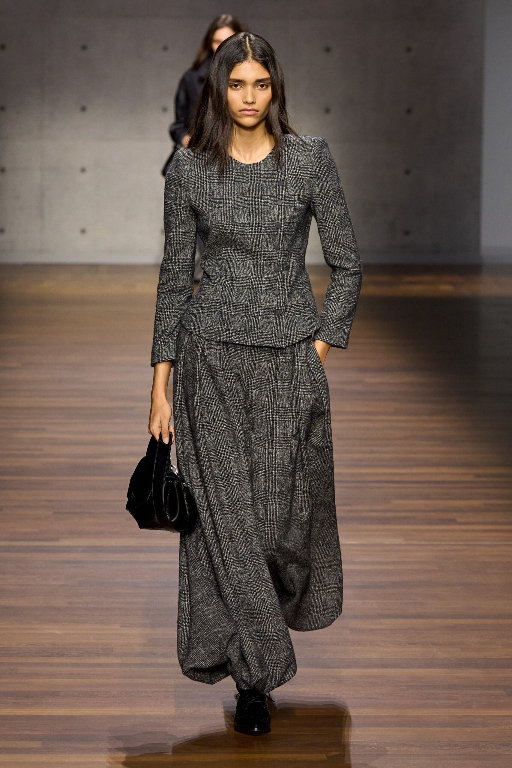 gray tweed relaxed pleated wide-leg skirt