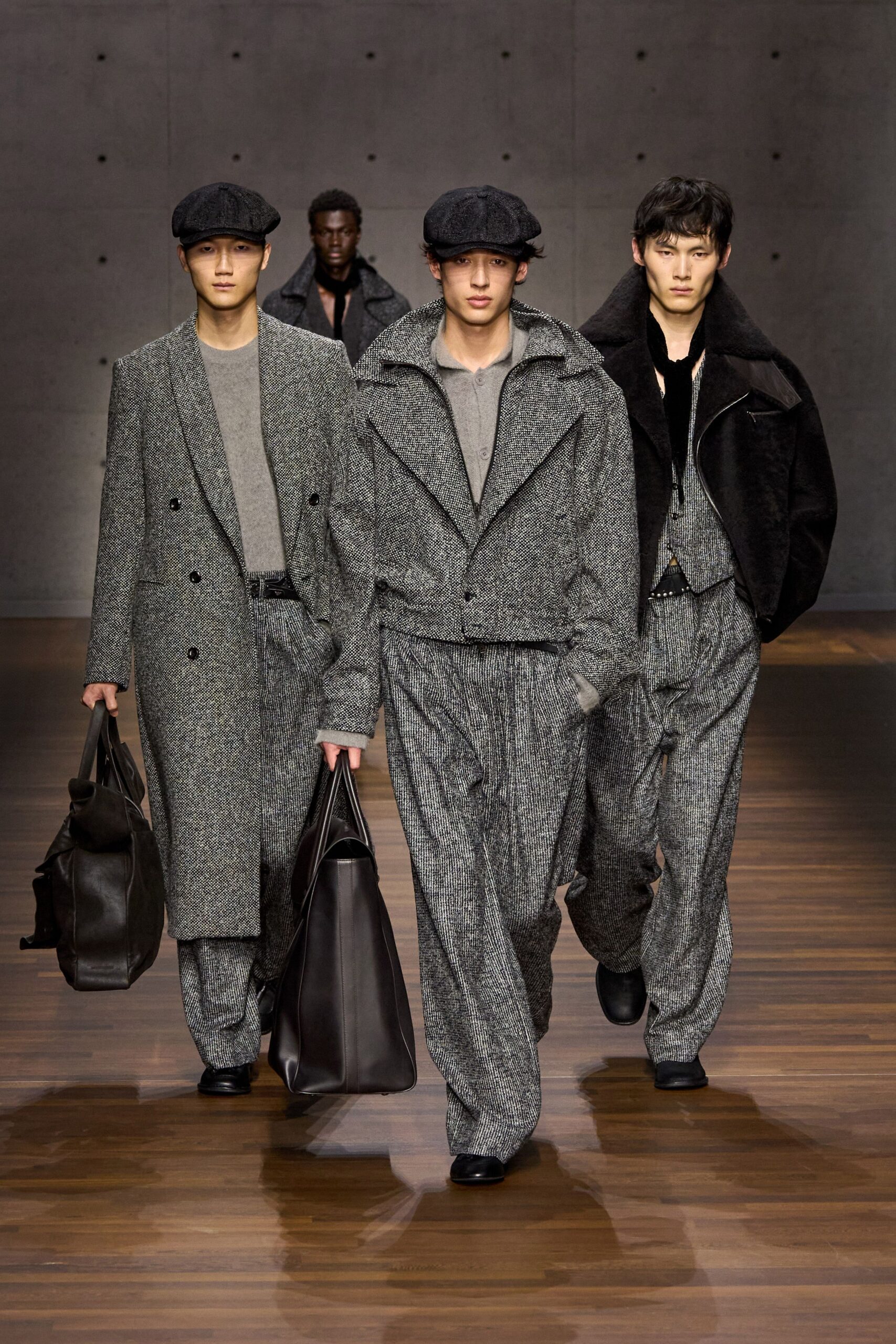gray wool long-sleeve collared relaxed zippered jacket