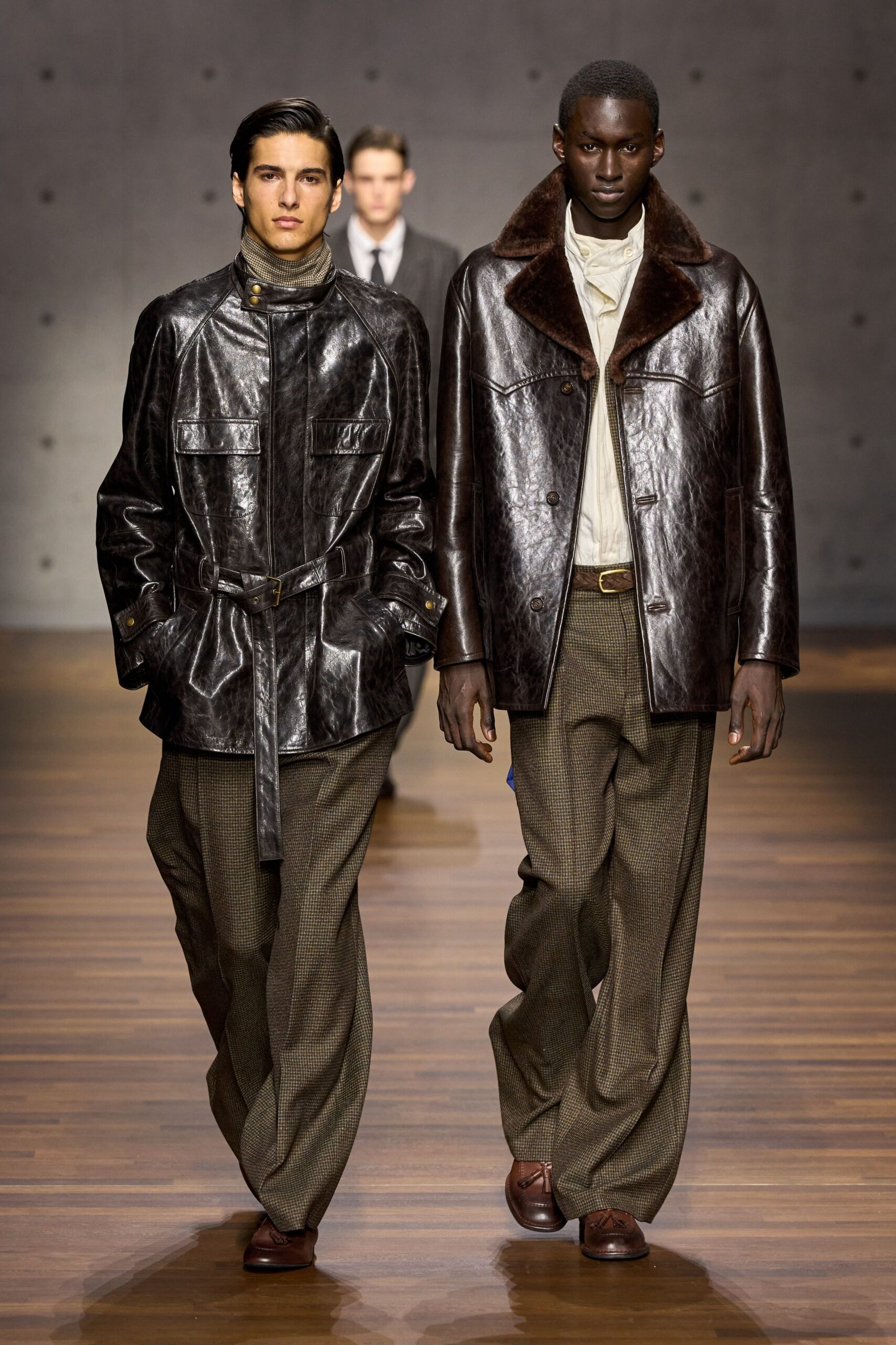 brown leather long-sleeve collared fitted belted jacket