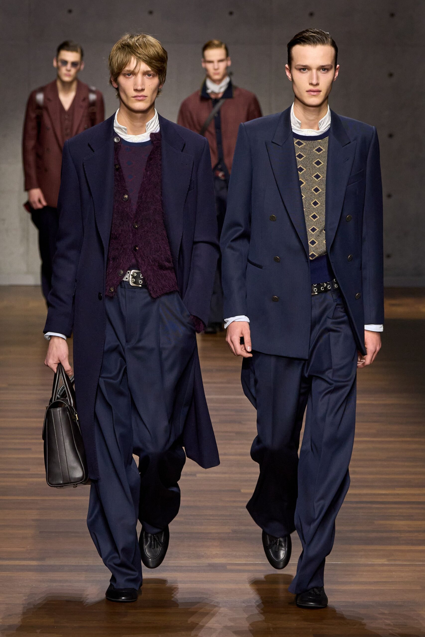 blue wool long-sleeve collared tailored buttoned suit