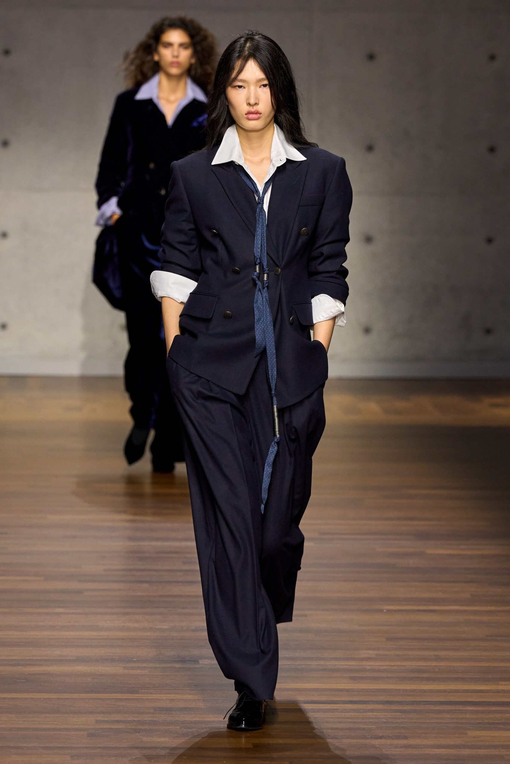 blue wool long-sleeve collared tailored buttoned suit