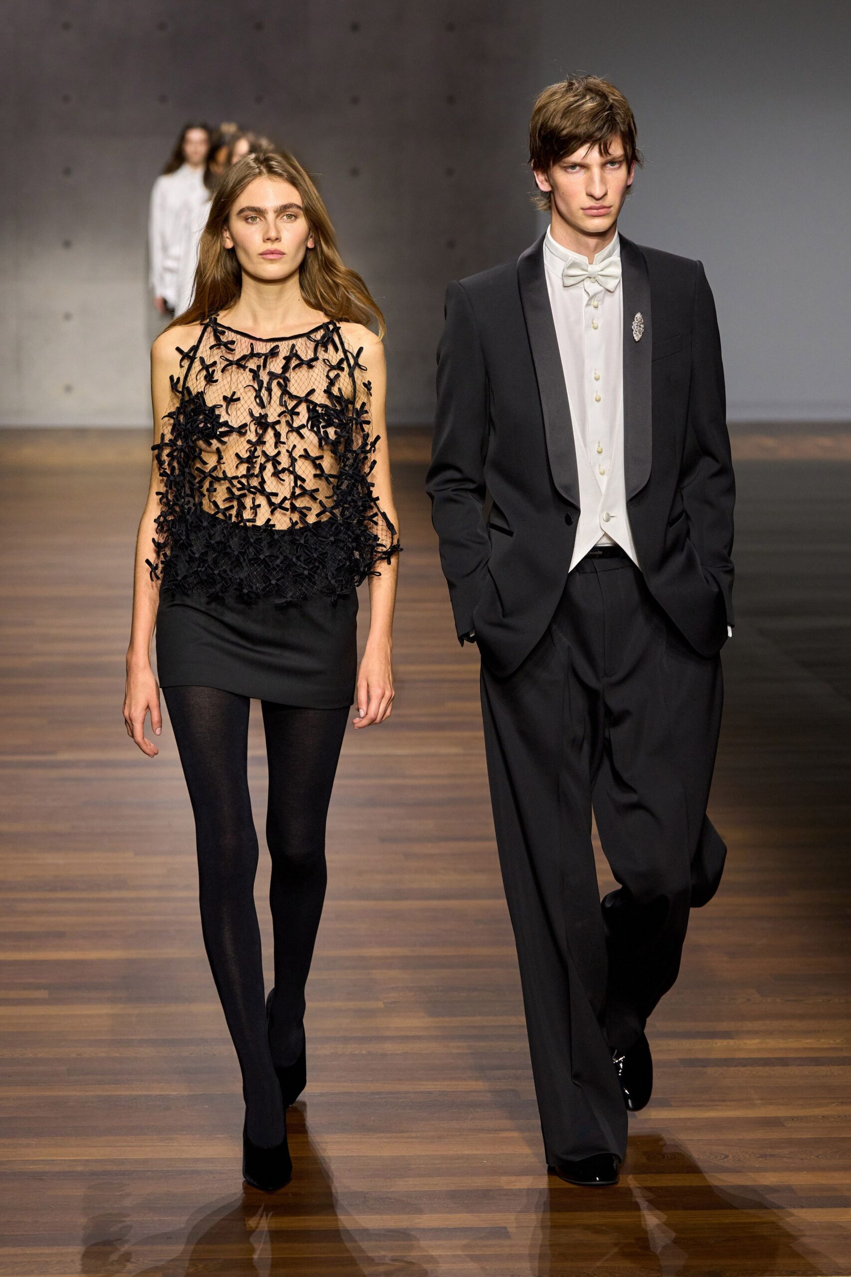 black lace top and pencil skirt