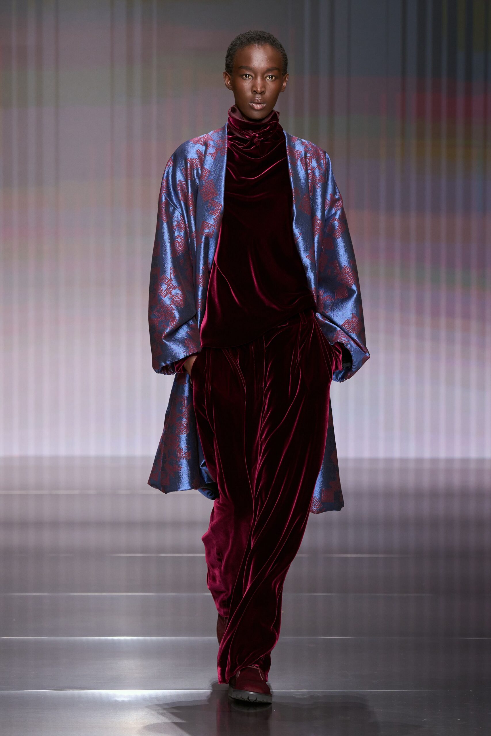 blue silk long-sleeve collared relaxed printed jacket