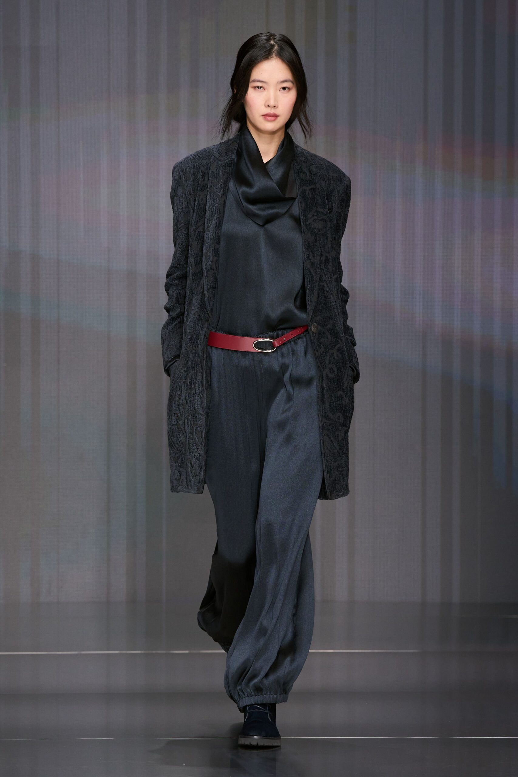 Giorgio Armani Fall 2026 Ready-to-Wear Look 35