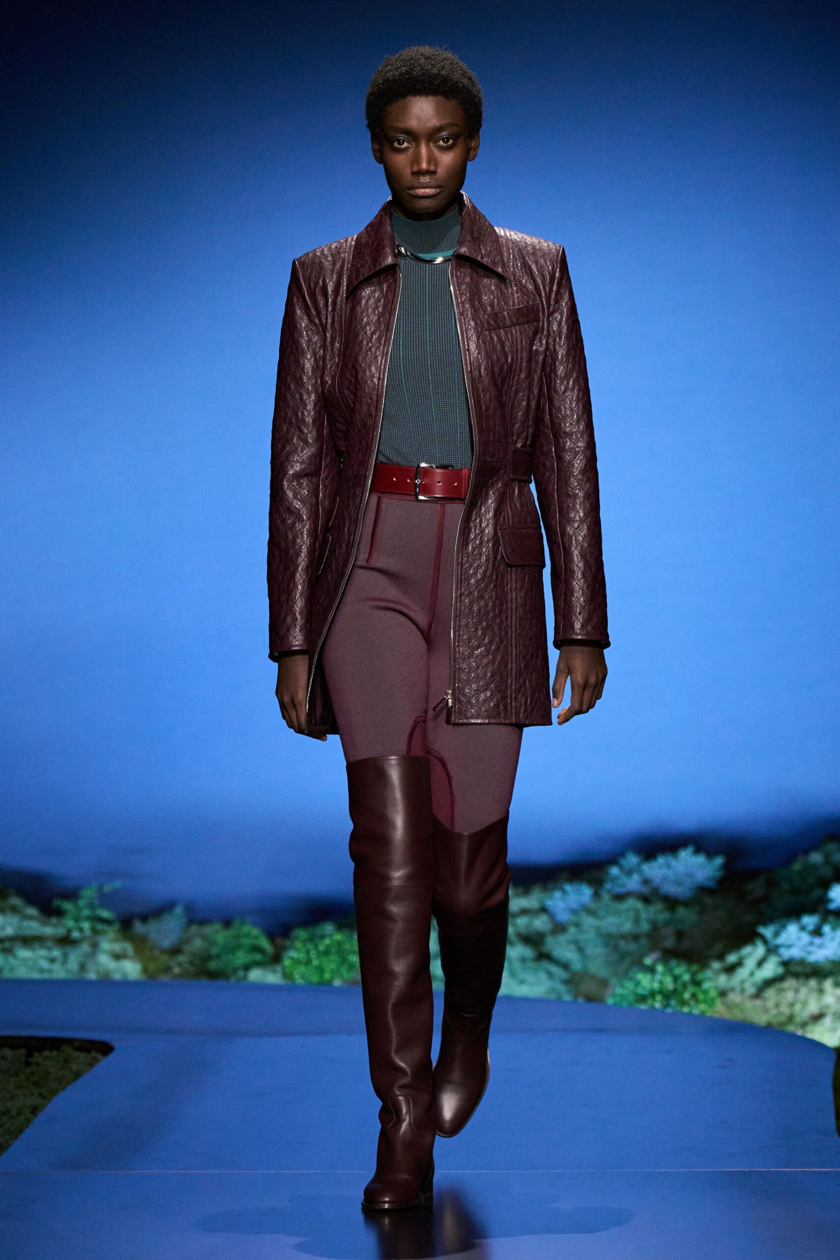 maroon leather long-sleeve collared fitted quilted jacket
