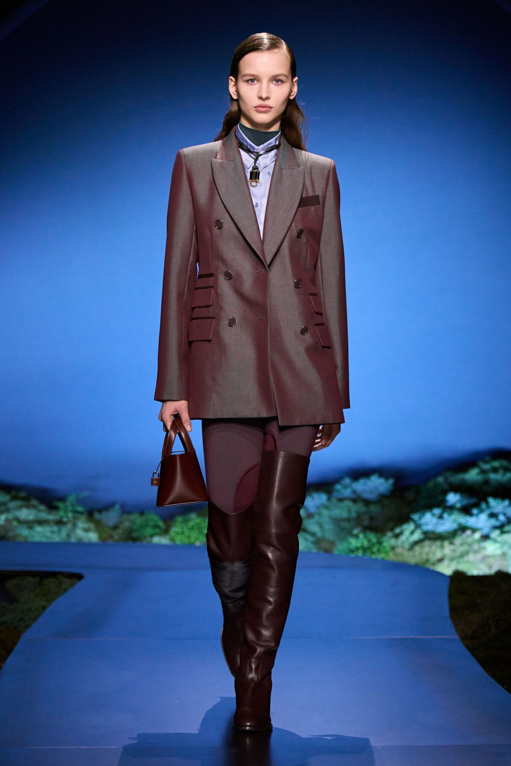 maroon wool slim pants