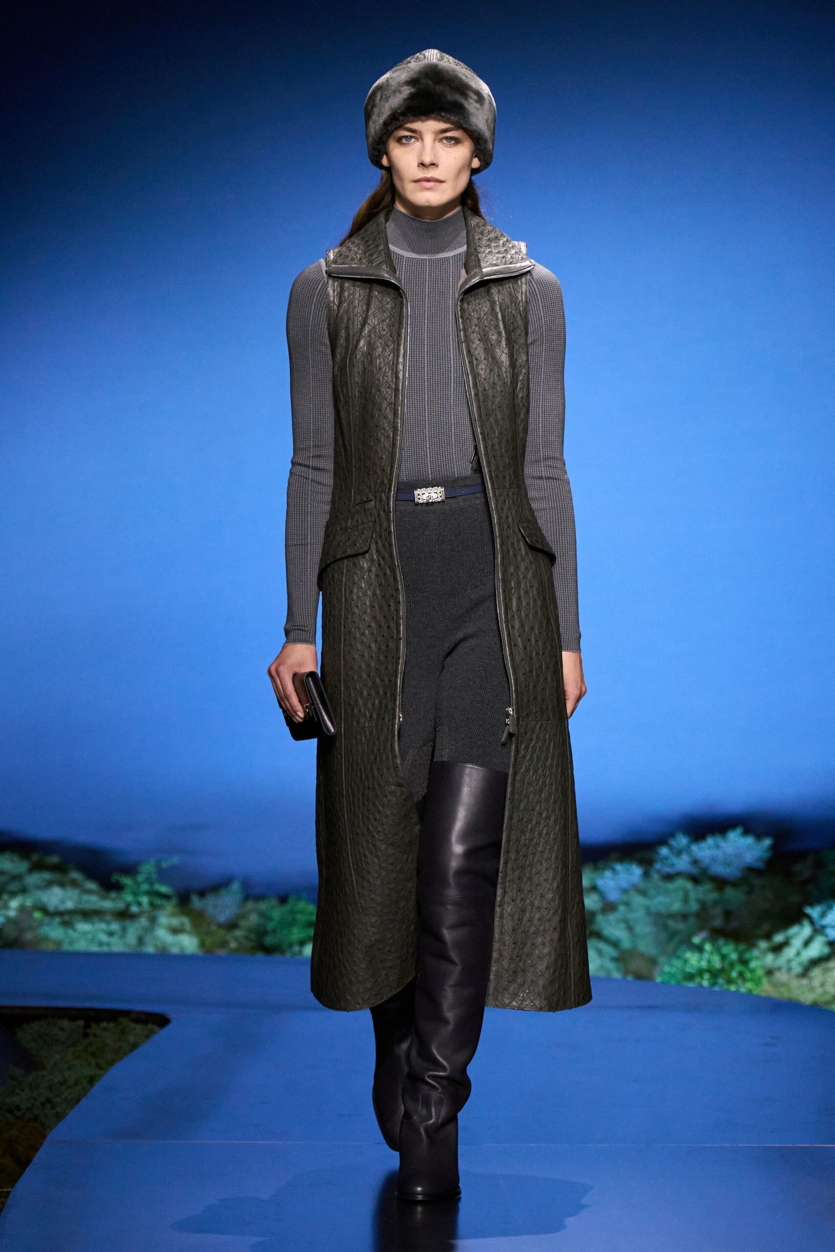 gray wool long-sleeve collared fitted quilted maxi coat