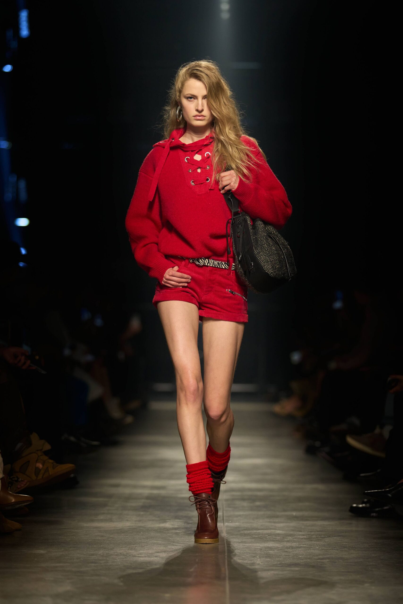 red cotton fitted short shorts