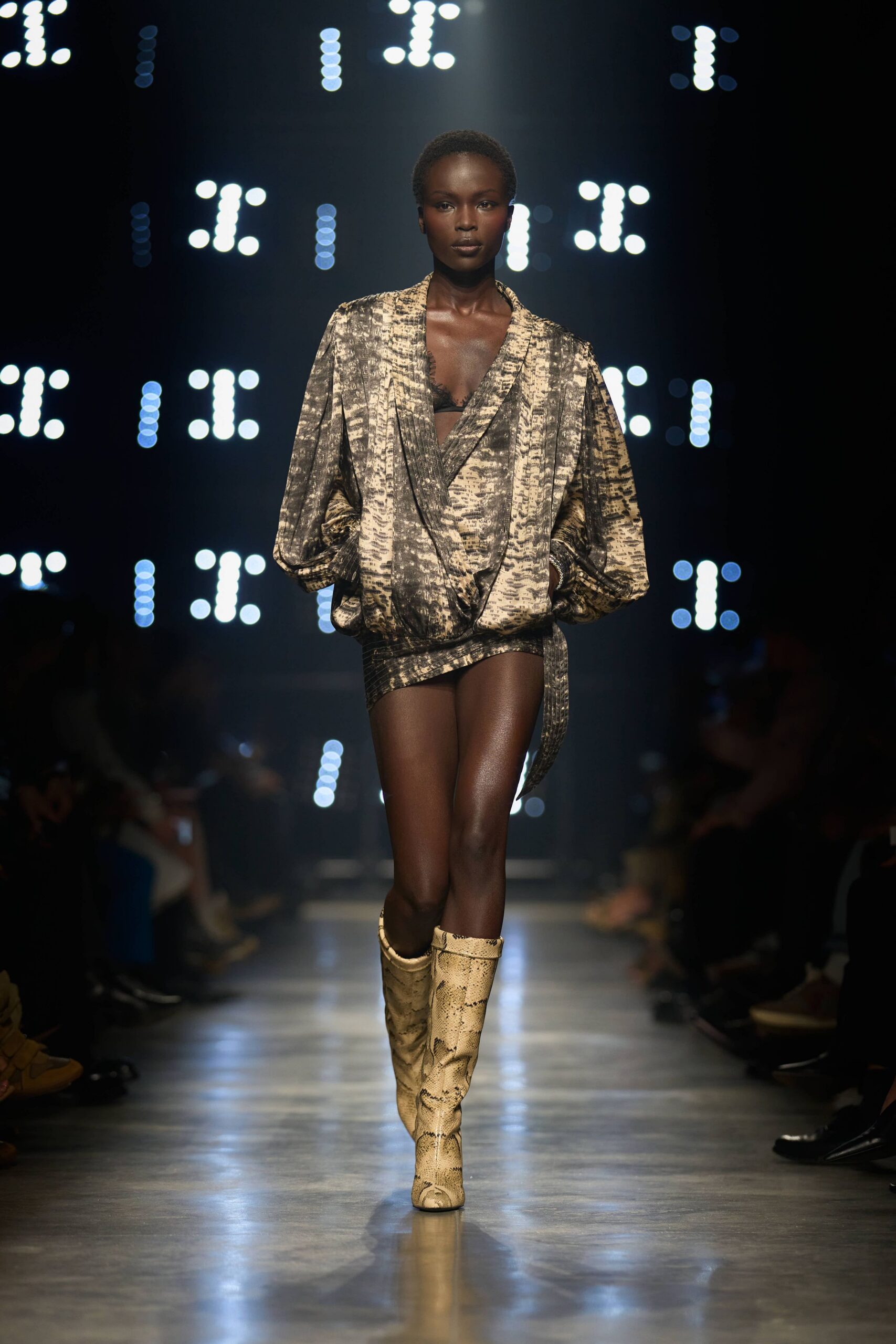 gold leather fitted boots