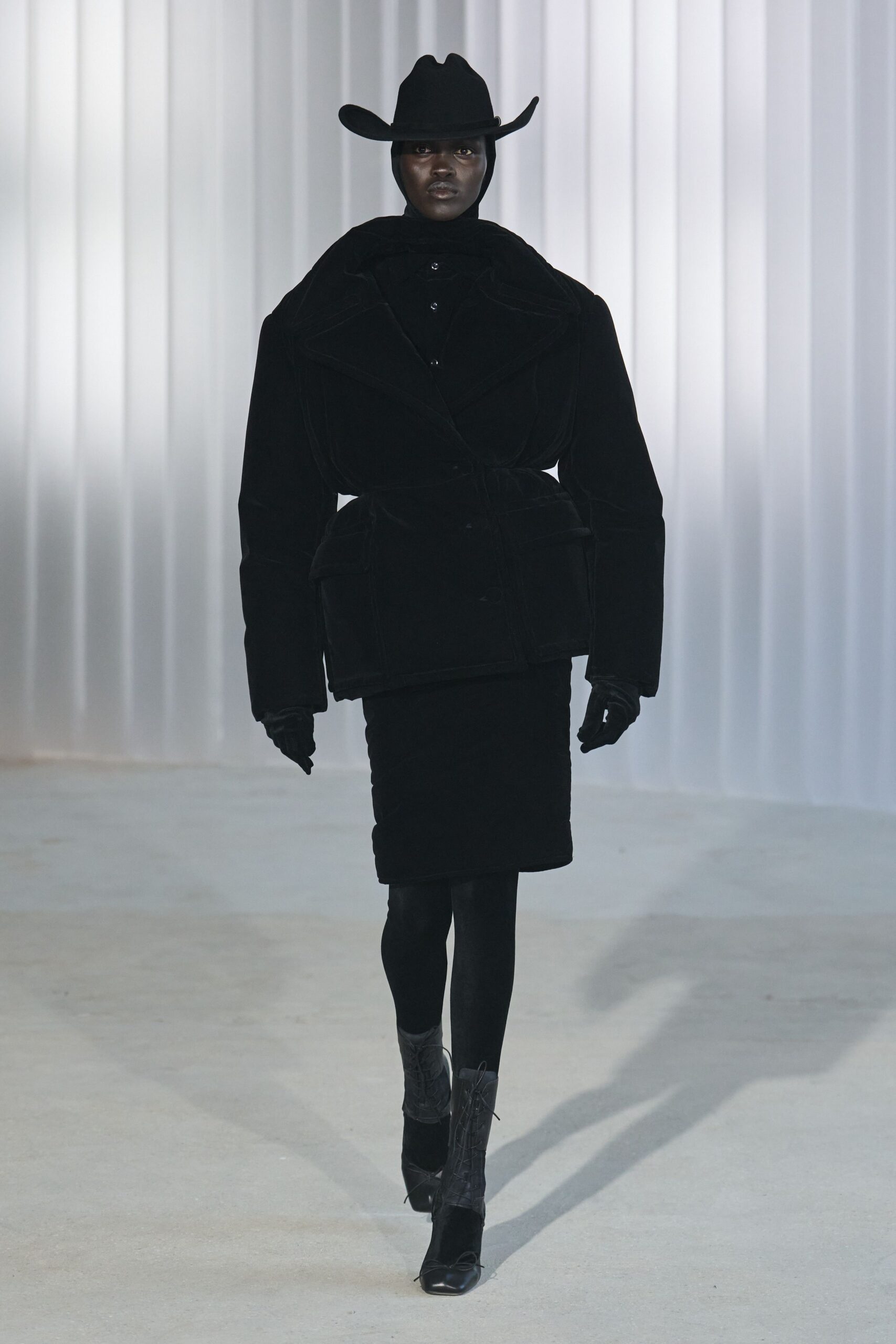 black velvet long-sleeve collared oversized belted jacket