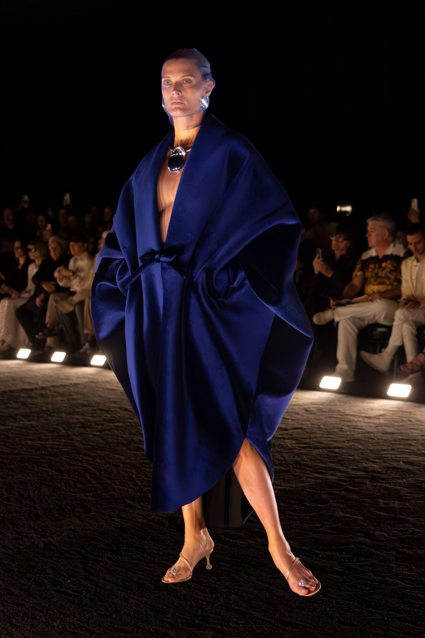 Schiaparelli Fall 2024 Couture Look 19