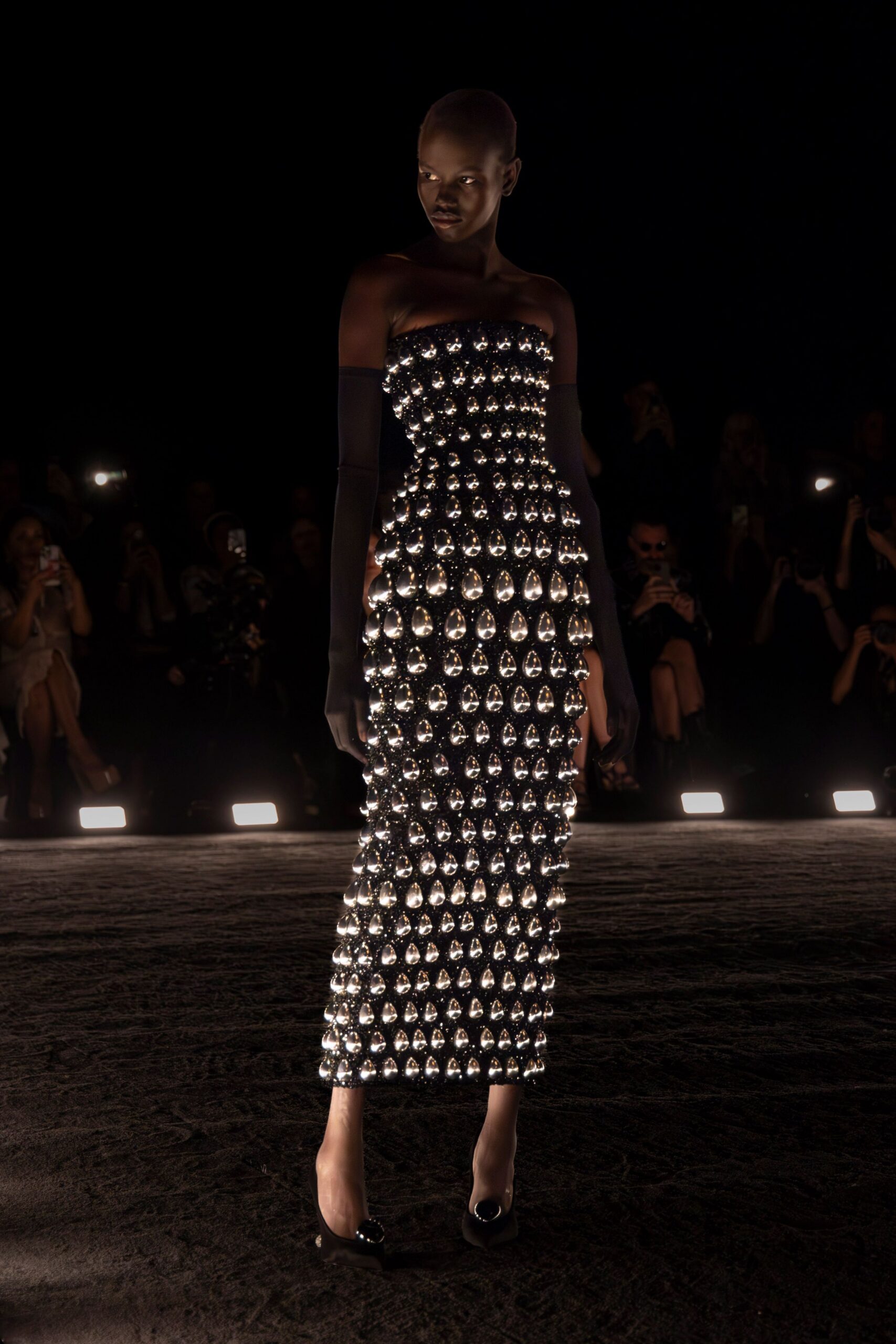 Schiaparelli Fall 2024 Couture Look 21