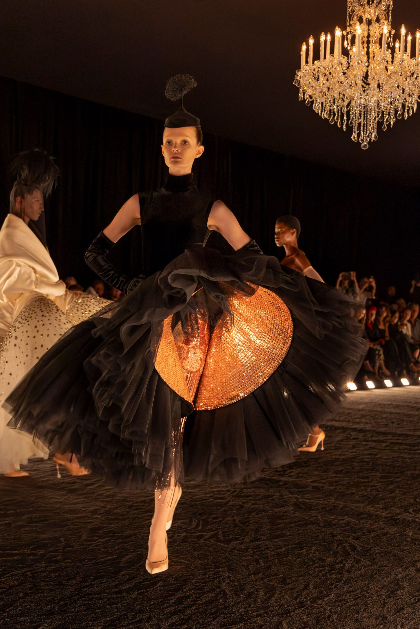 Schiaparelli Fall 2024 Couture Look 28