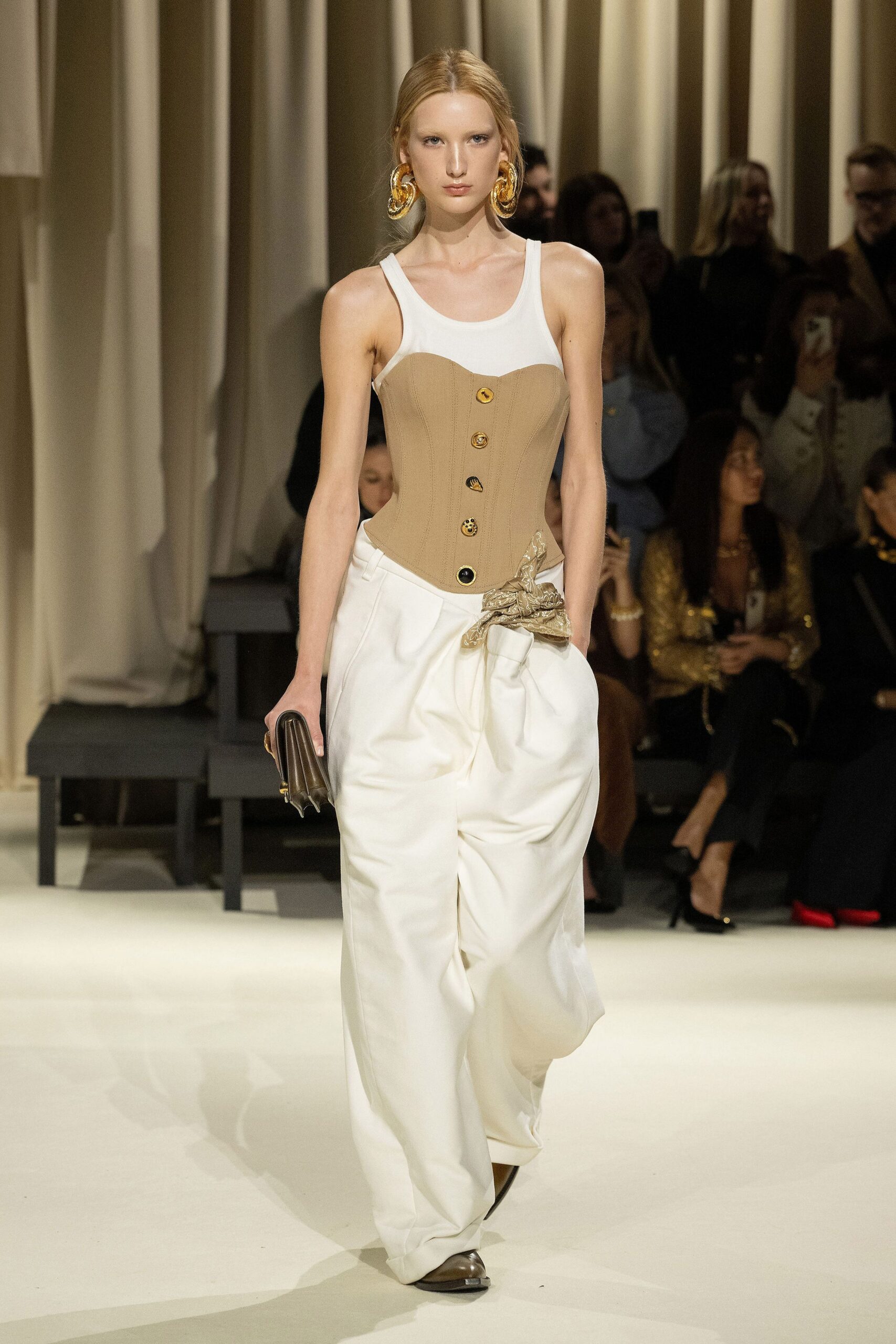 Schiaparelli Fall 2024 Ready-to-Wear Look 4