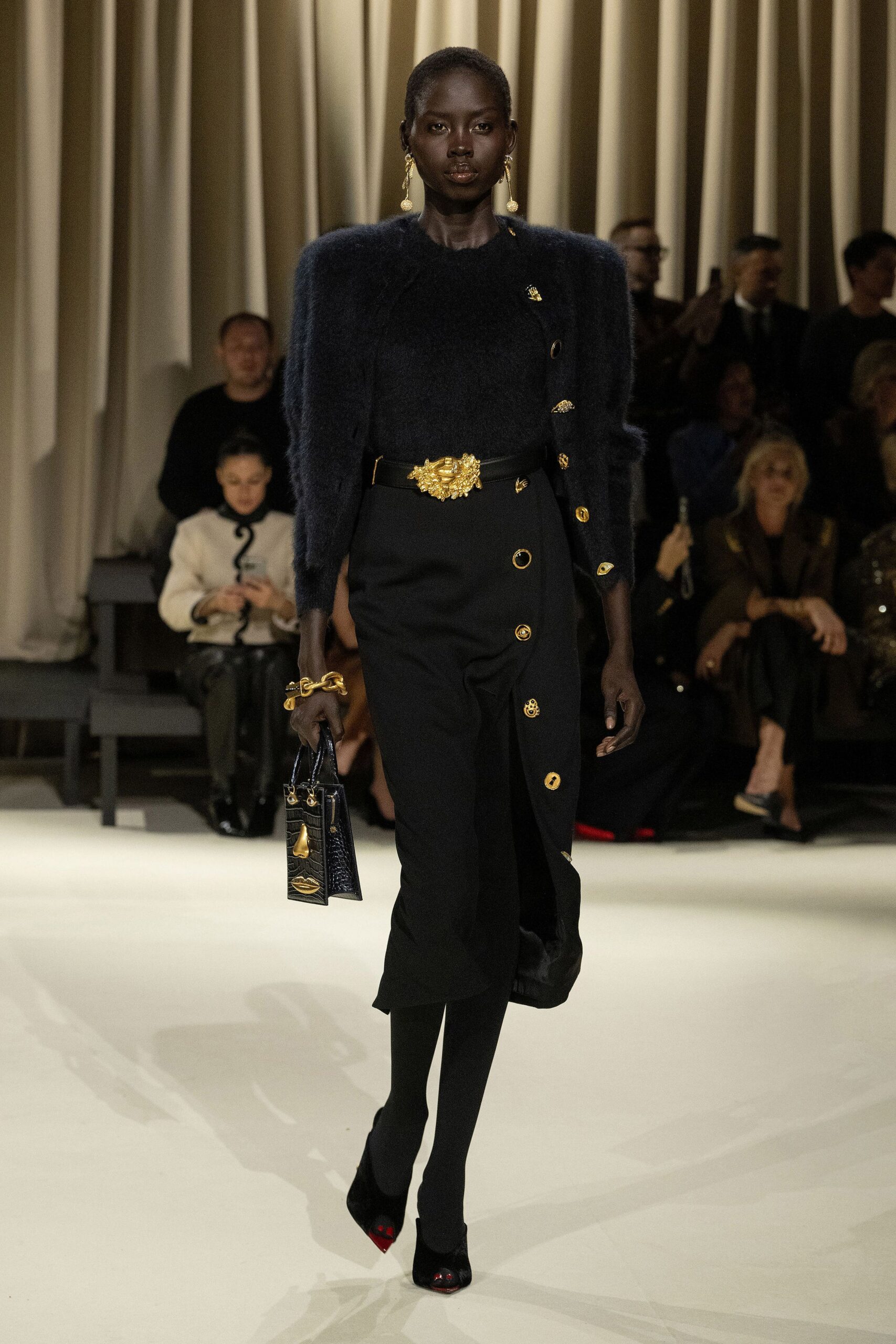 Schiaparelli Fall 2024 Ready-to-Wear Look 15