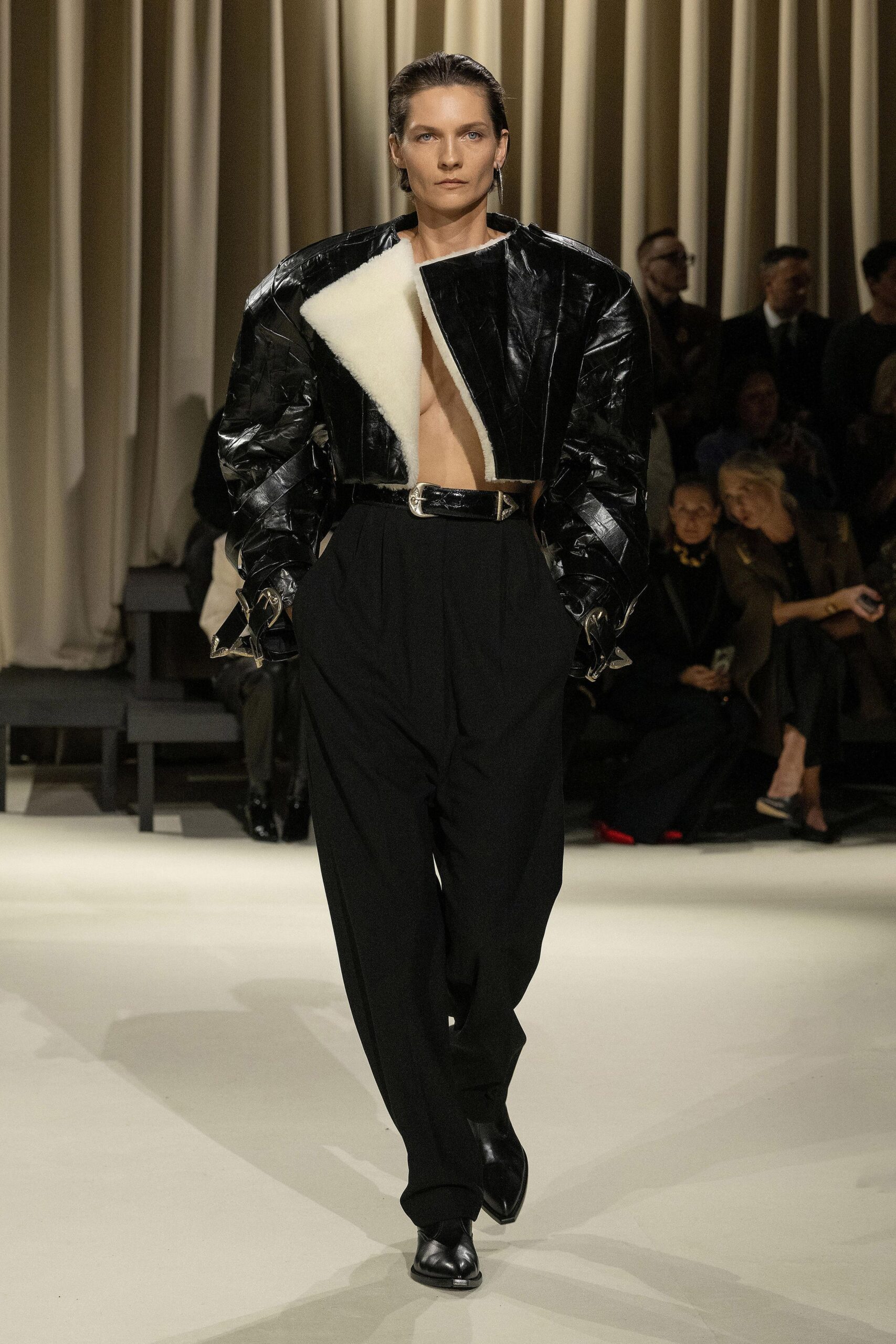 Schiaparelli Fall 2024 Ready-to-Wear Look 24
