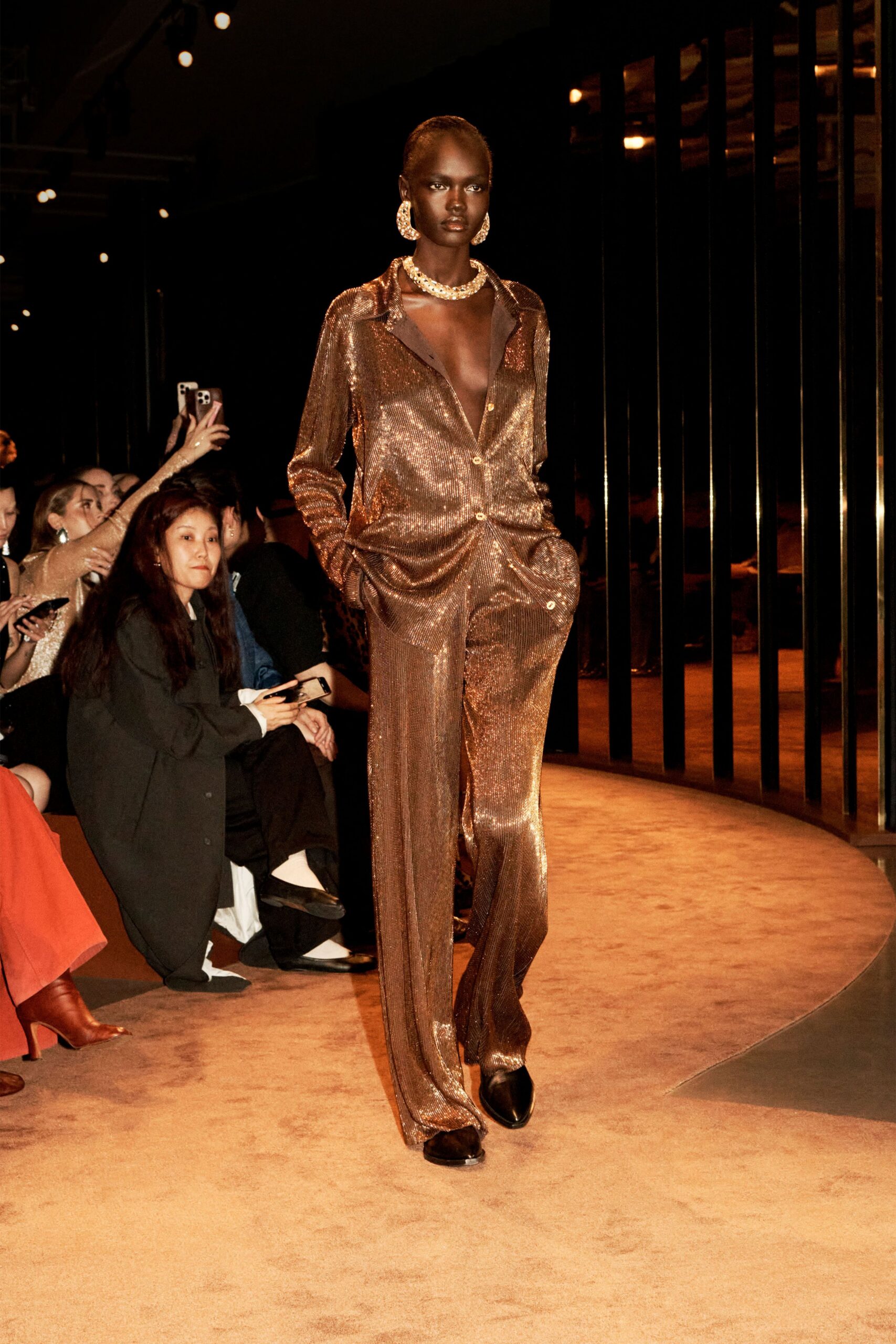 Schiaparelli Fall 2025 Ready-to-Wear Look 21