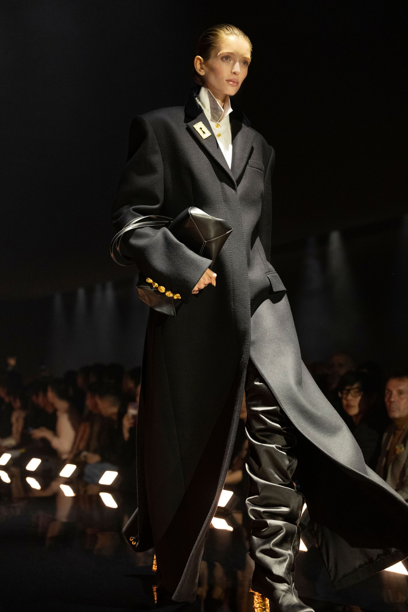 Schiaparelli Fall 2026 Ready-to-Wear Look 33