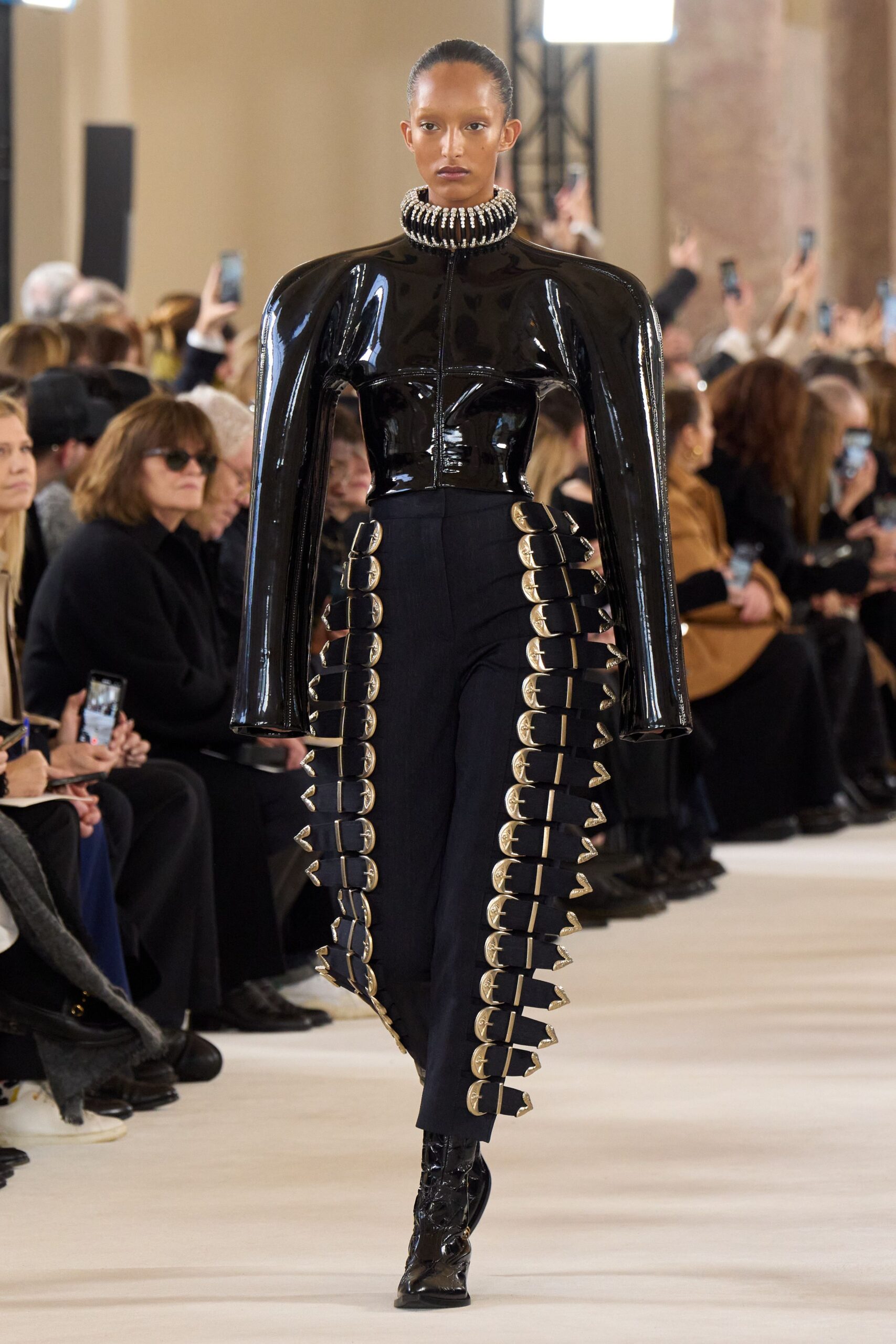 Schiaparelli Spring 2024 Couture Look 4