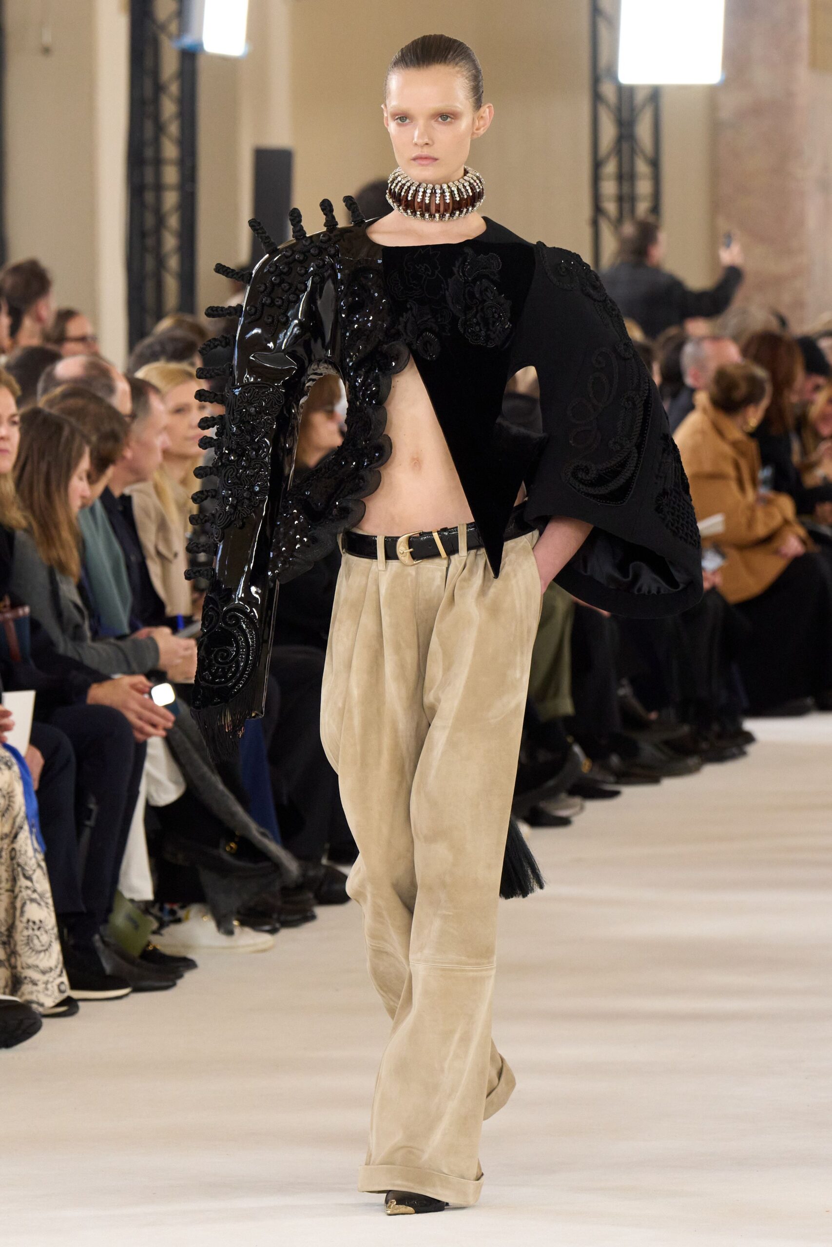 Schiaparelli Spring 2024 Couture Look 10