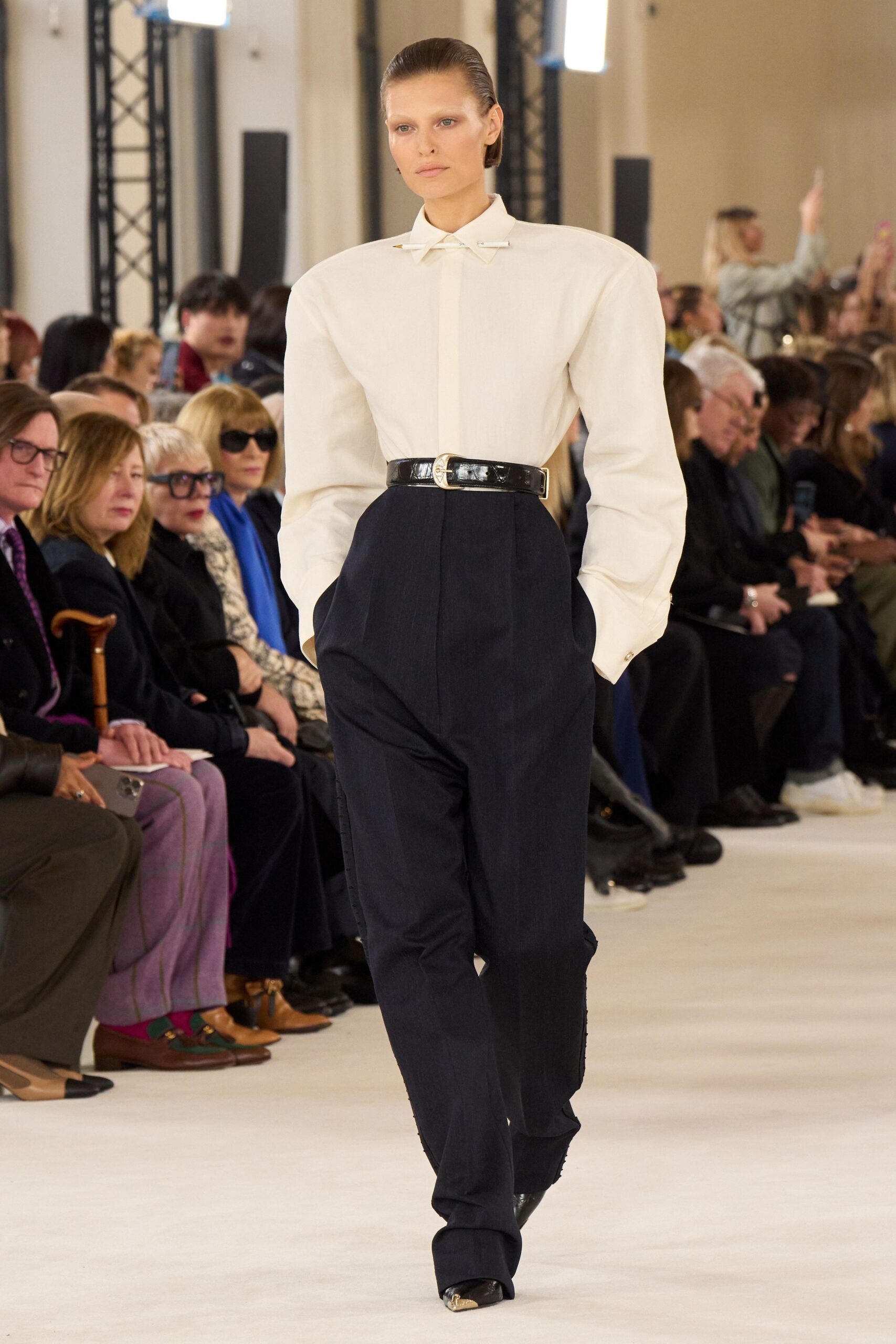 Schiaparelli Spring 2024 Couture Look 15