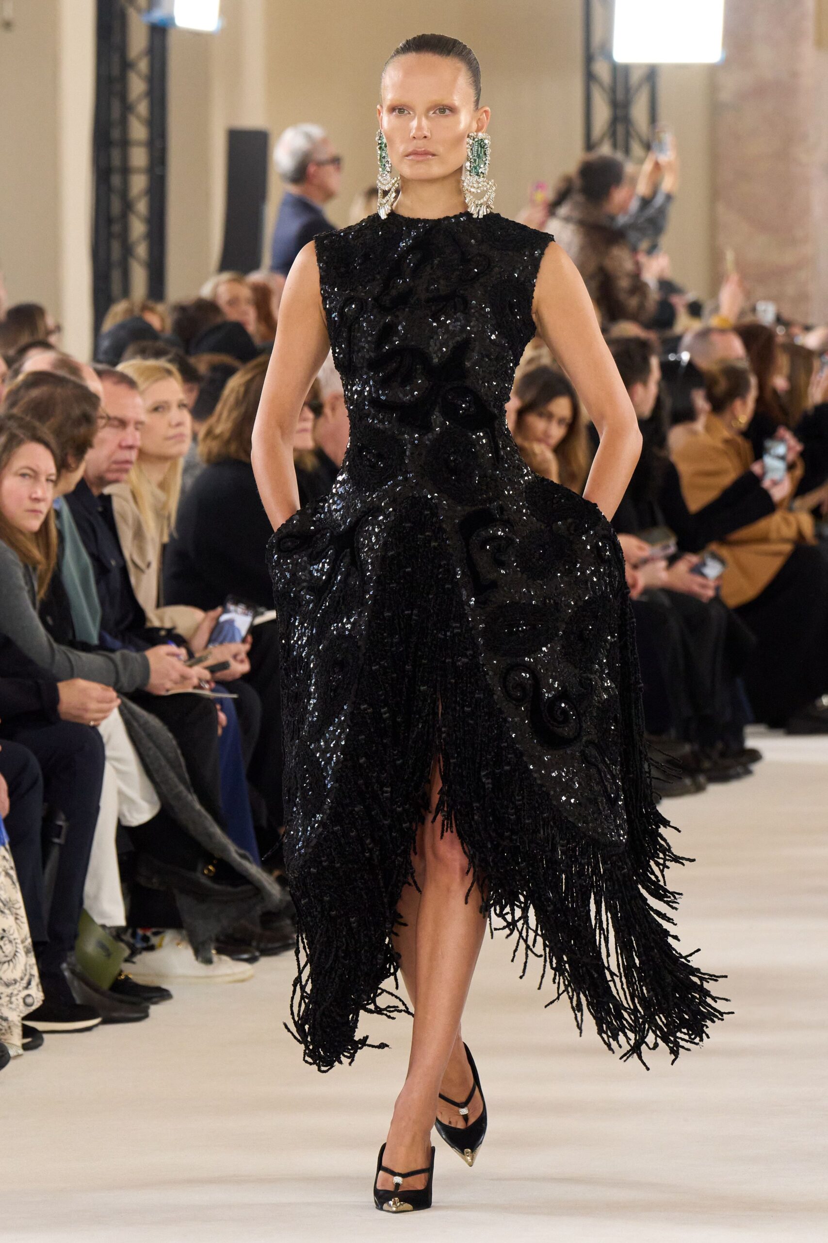 Schiaparelli Spring 2024 Couture Look 19