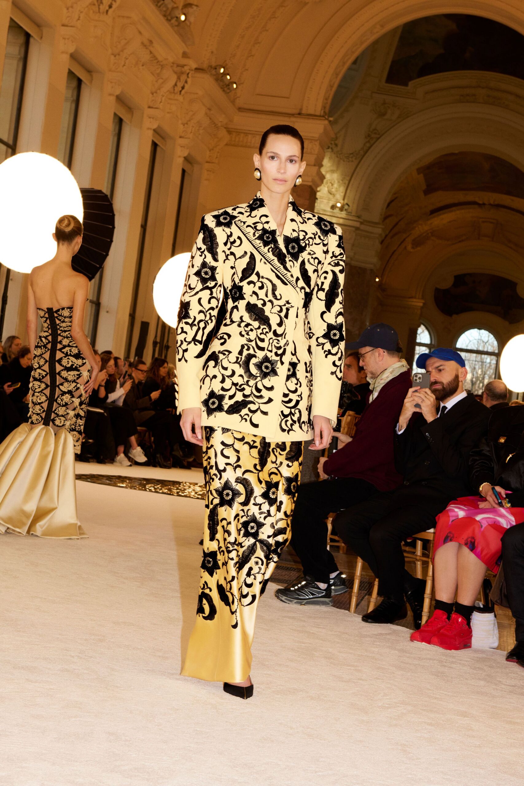 Schiaparelli Spring 2025 Couture Look 13