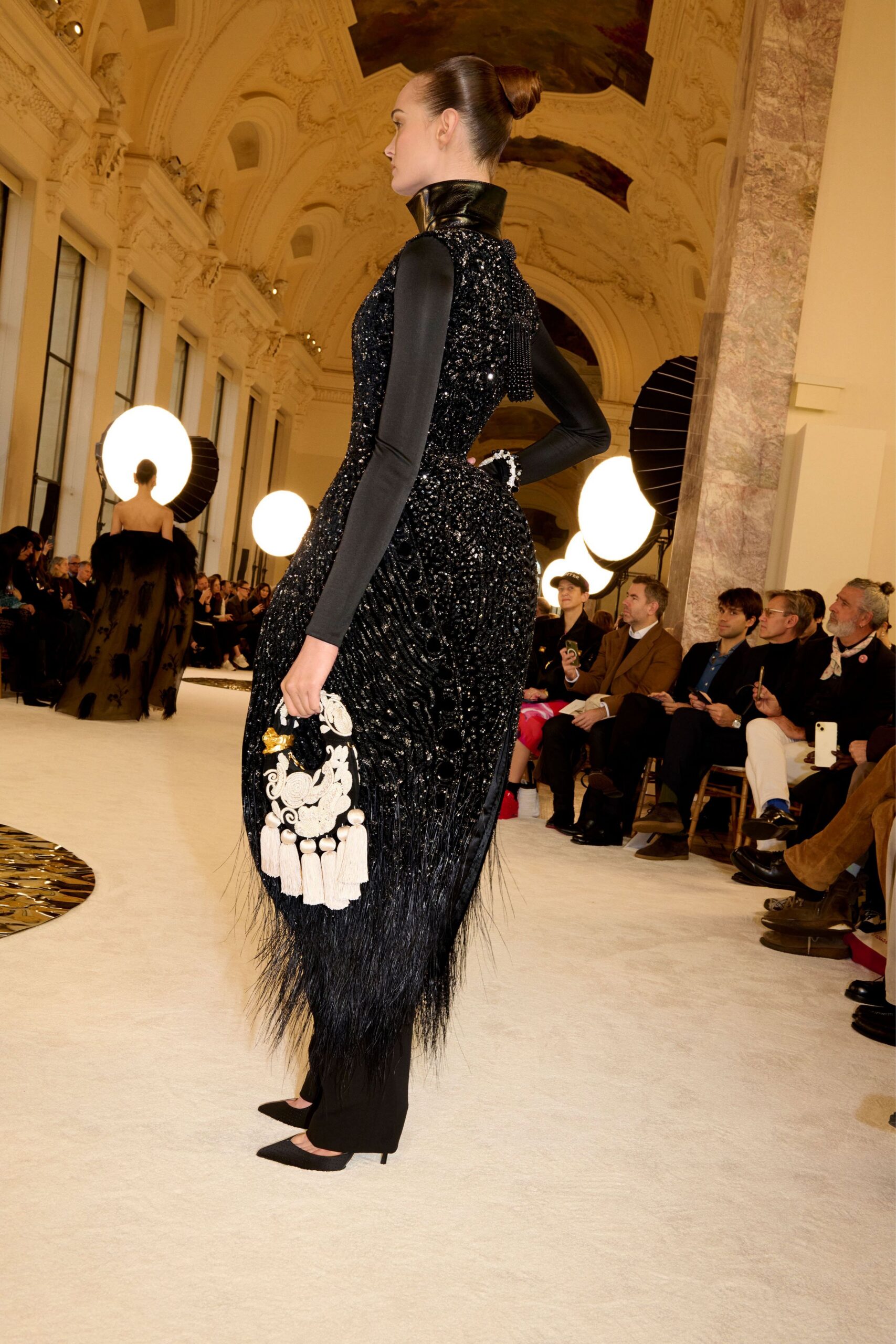 Schiaparelli Spring 2025 Couture Look 18