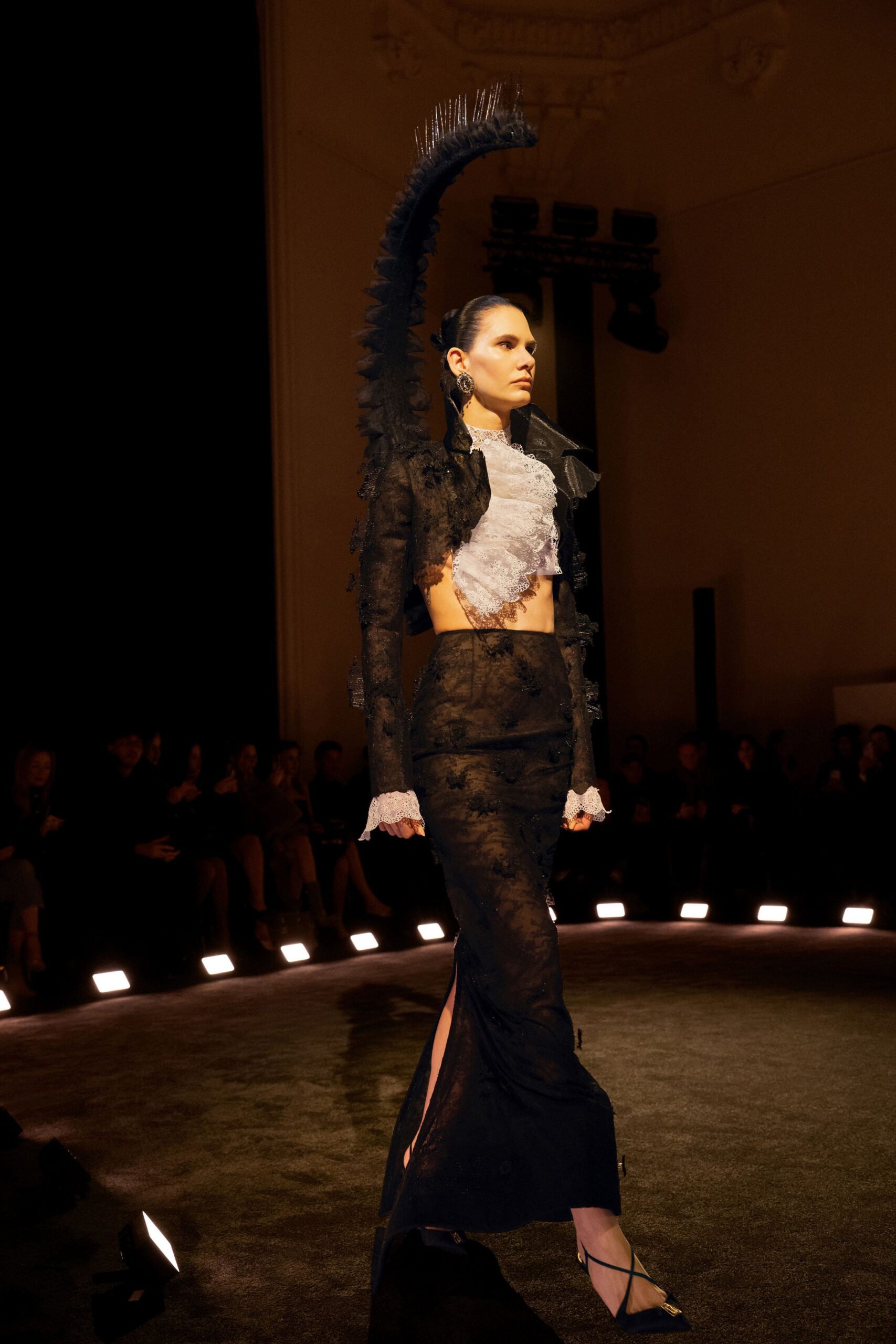Schiaparelli Spring 2026 Couture Look 9