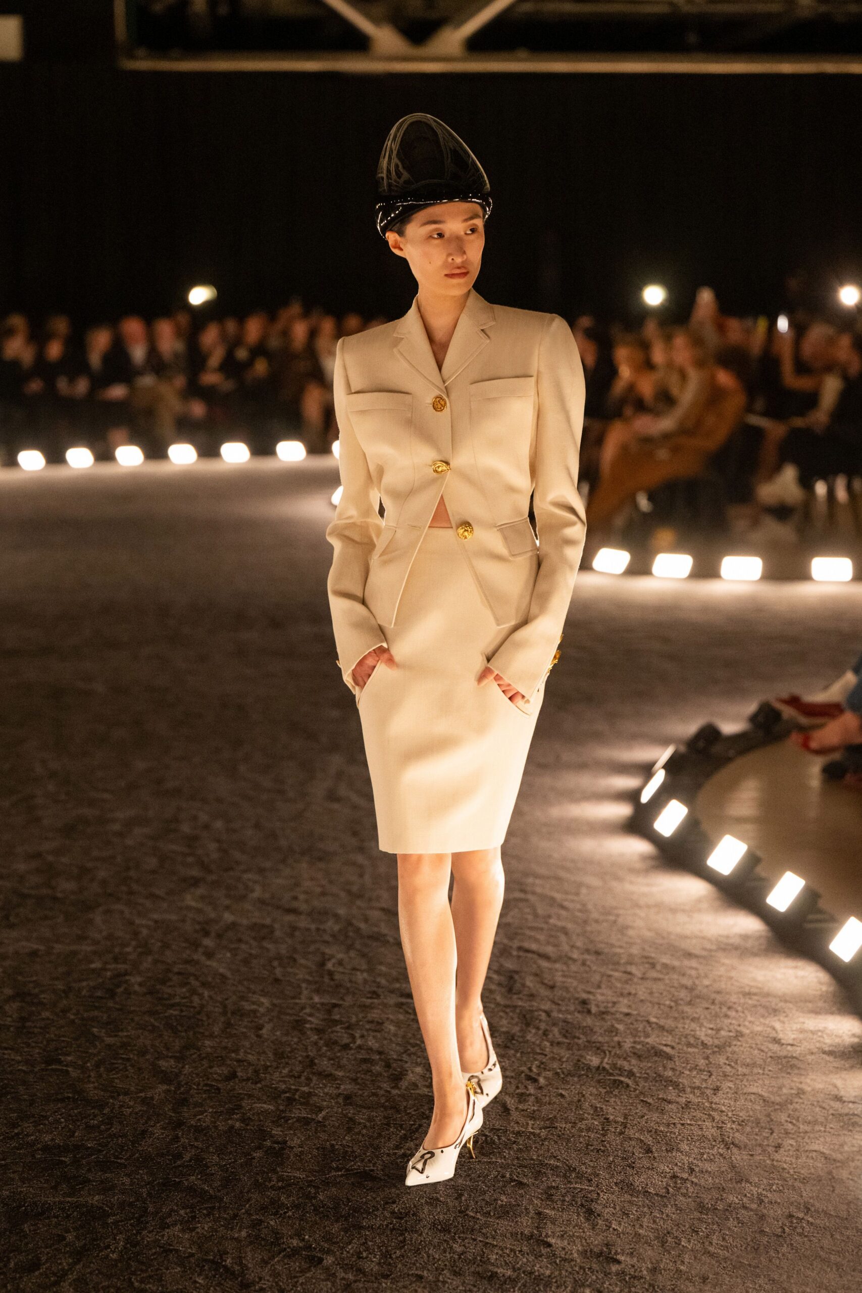 beige wool long-sleeve collared tailored buttoned pencil suit