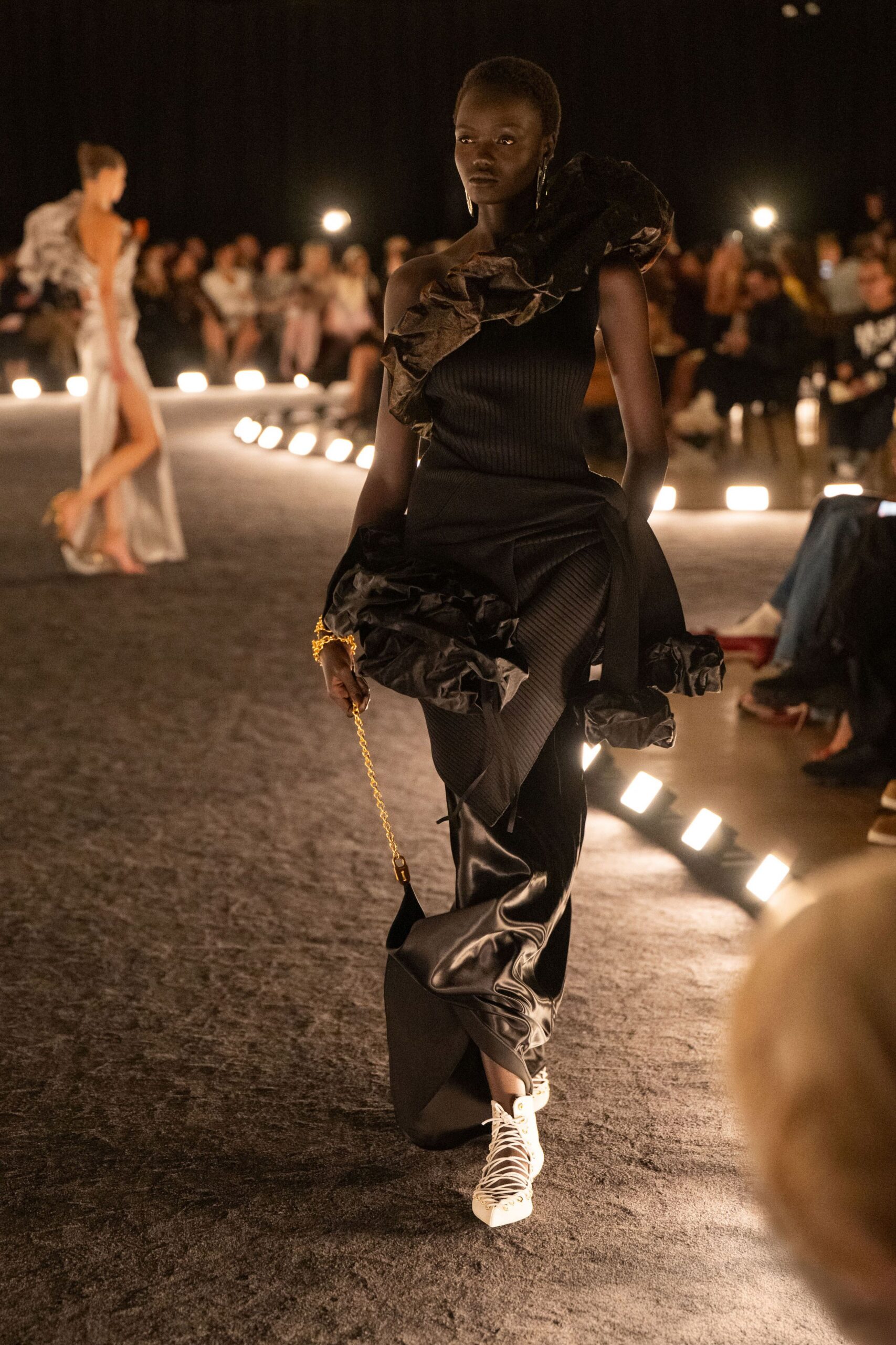 Schiaparelli Spring 2026 Ready-to-Wear Look 23