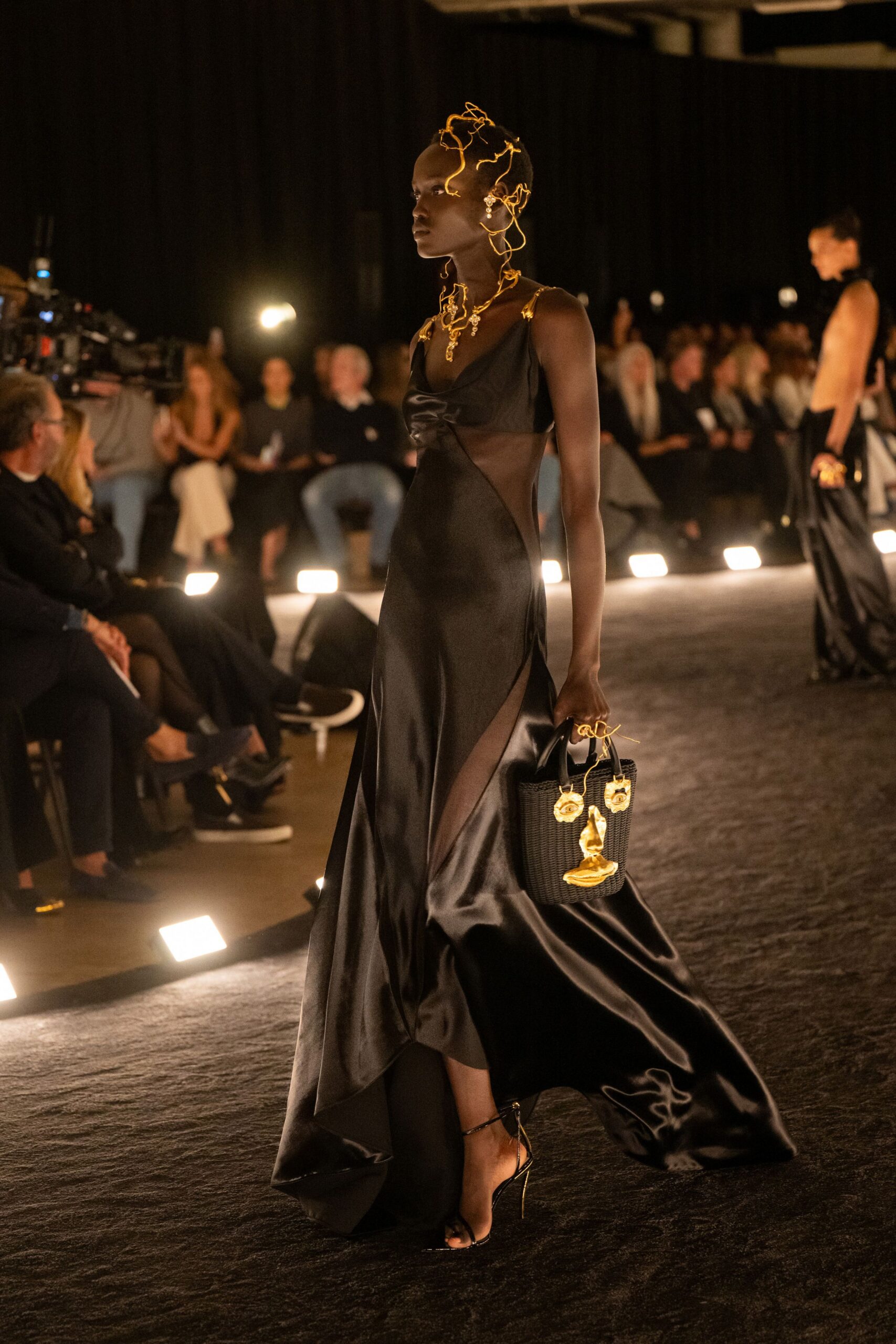 Schiaparelli Spring 2026 Ready-to-Wear Look 25