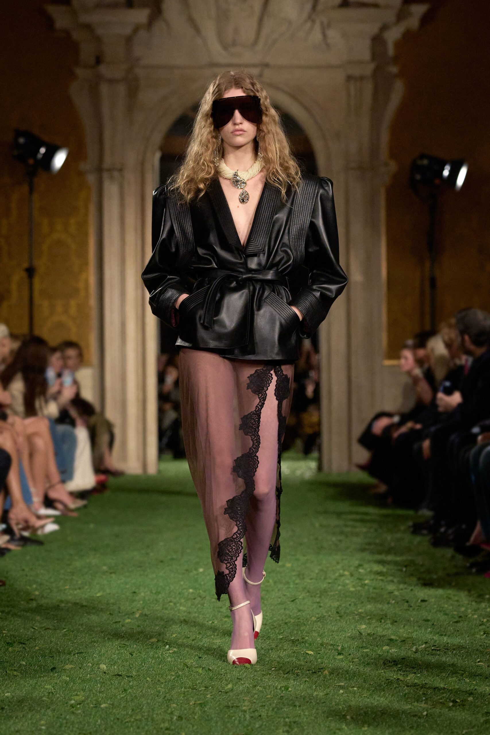 black leather long-sleeve collared oversized pleated jacket