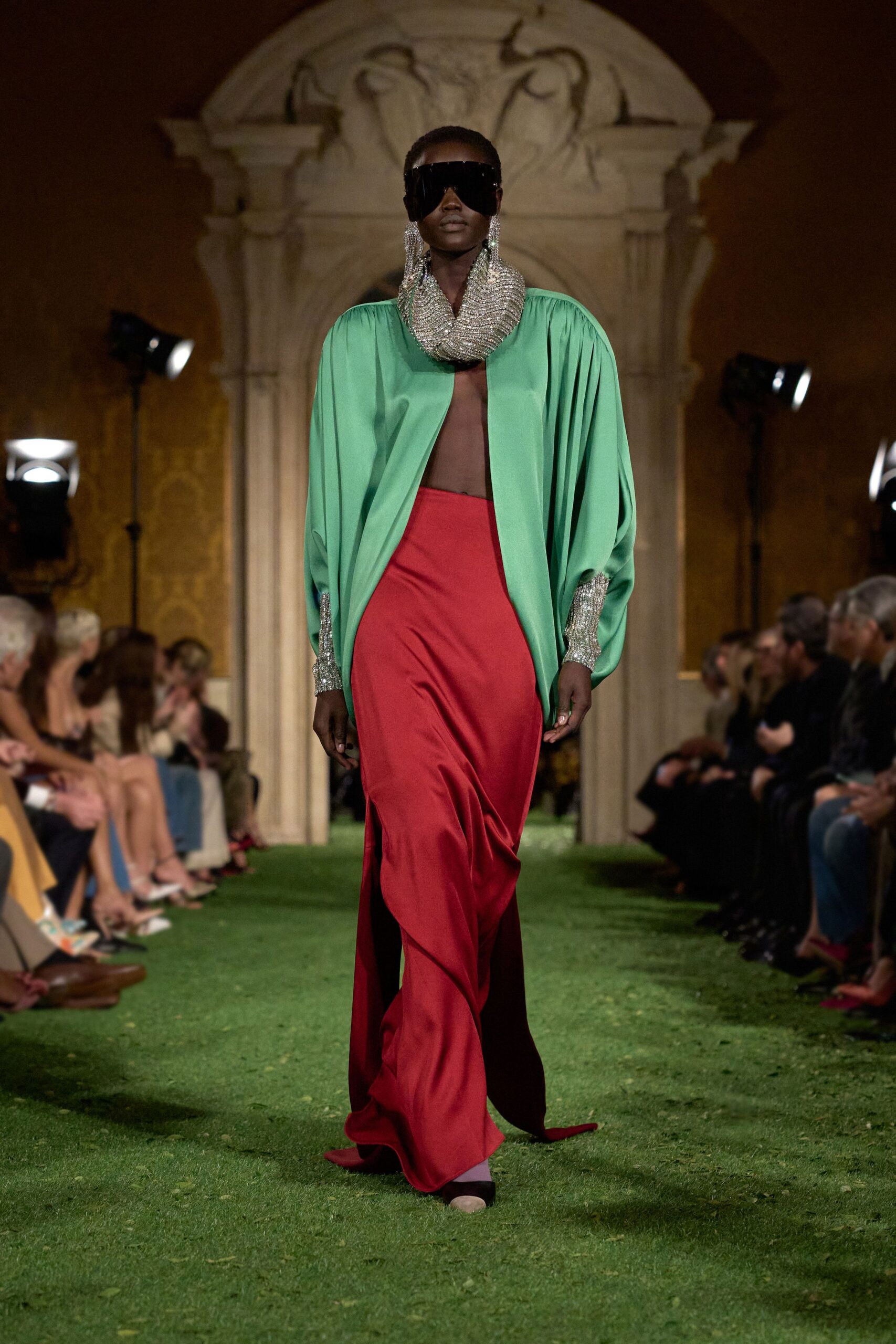 green sleeveless v-neck relaxed draped top