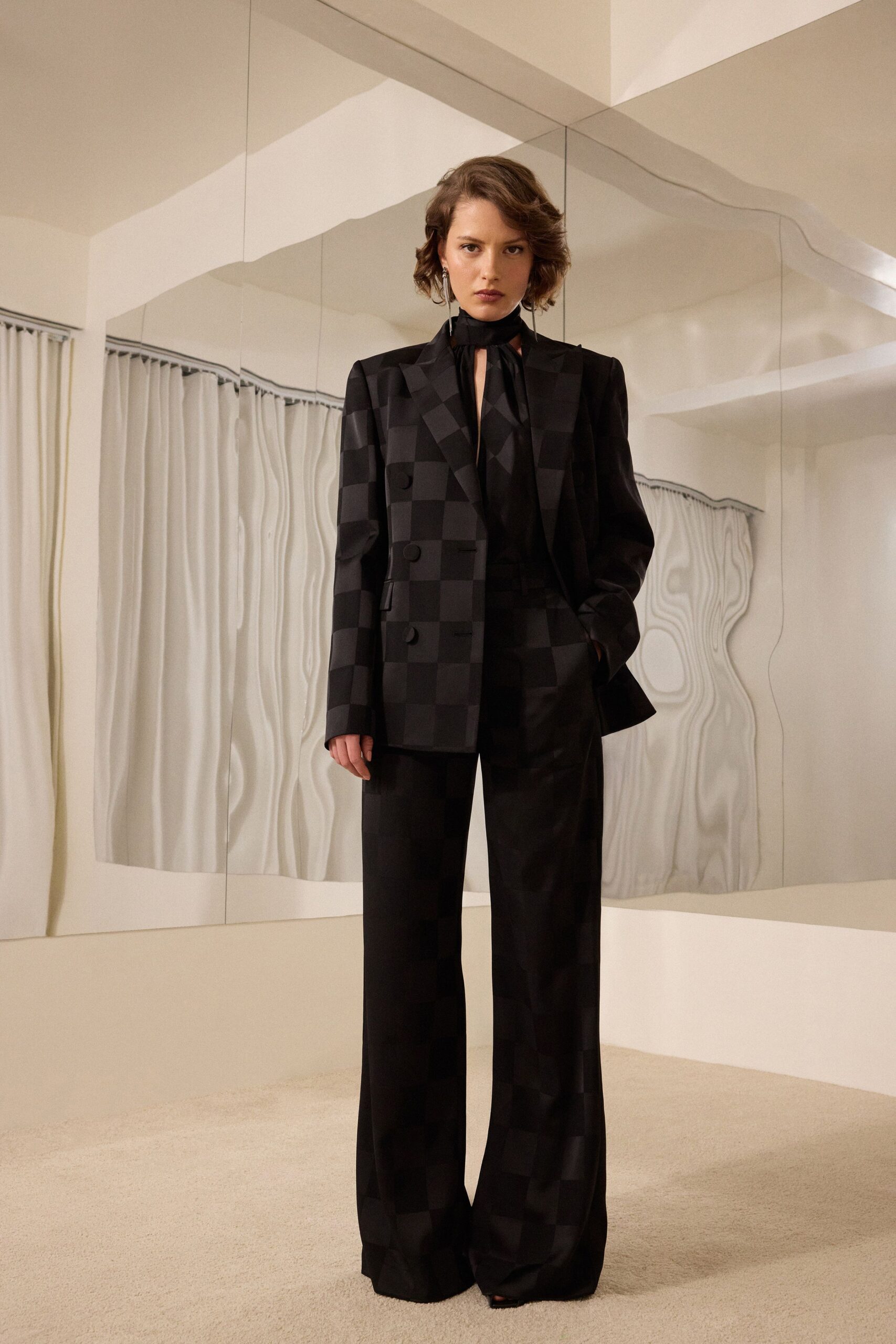 black silk long-sleeve collared tailored checked suit