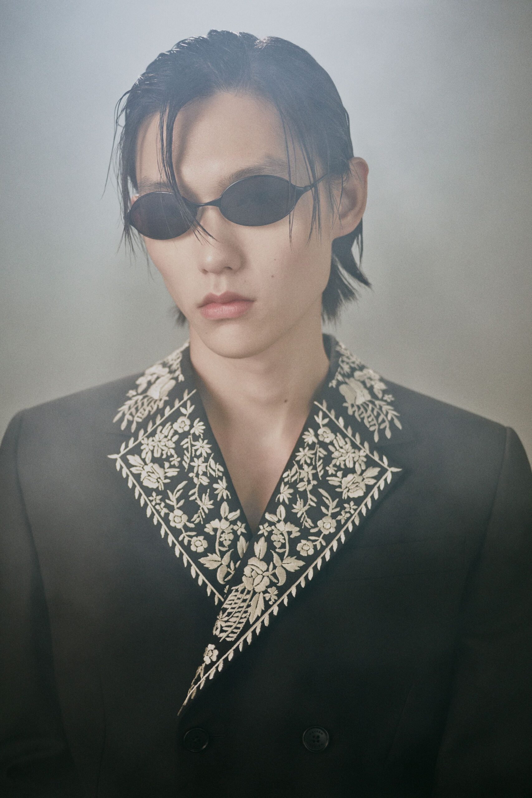 black cotton long-sleeve collared tailored embroidered blazer