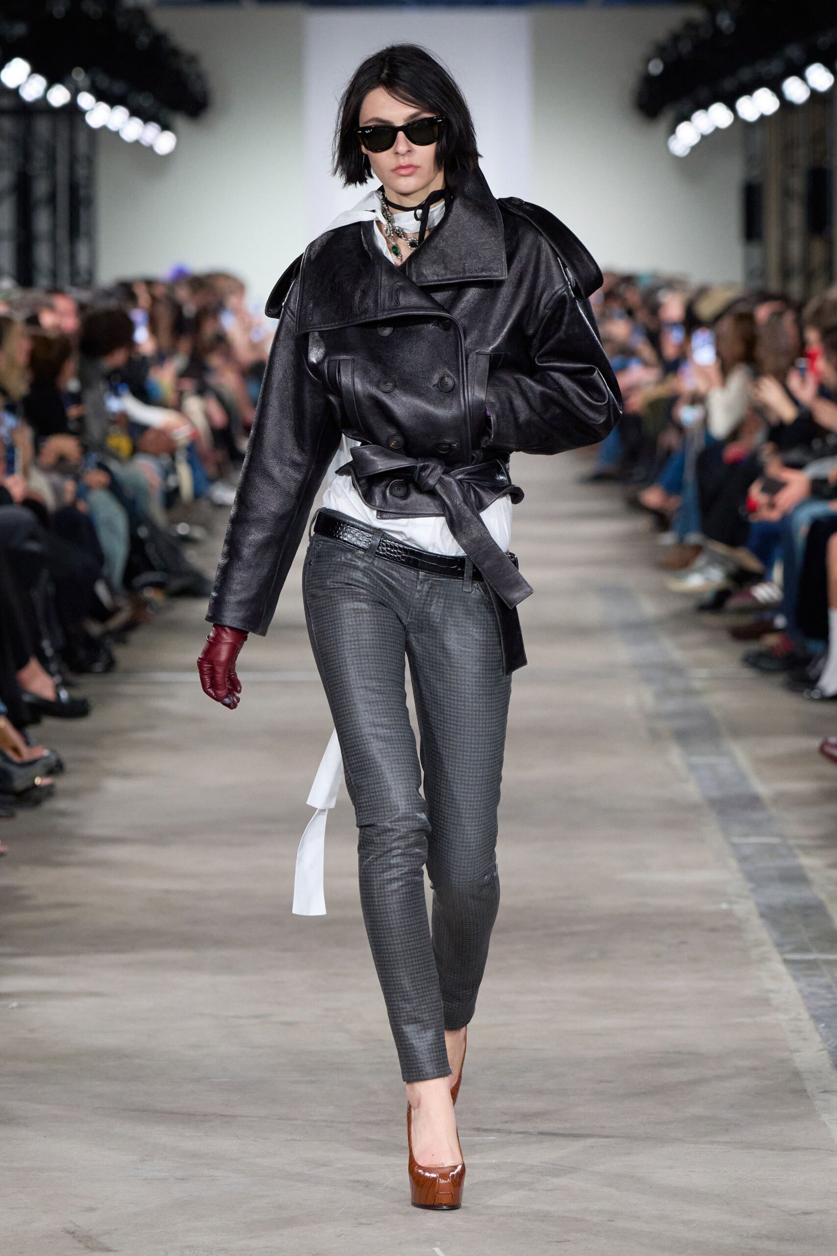 7 For All Mankind Fall 2026 Ready-to-Wear Look 17