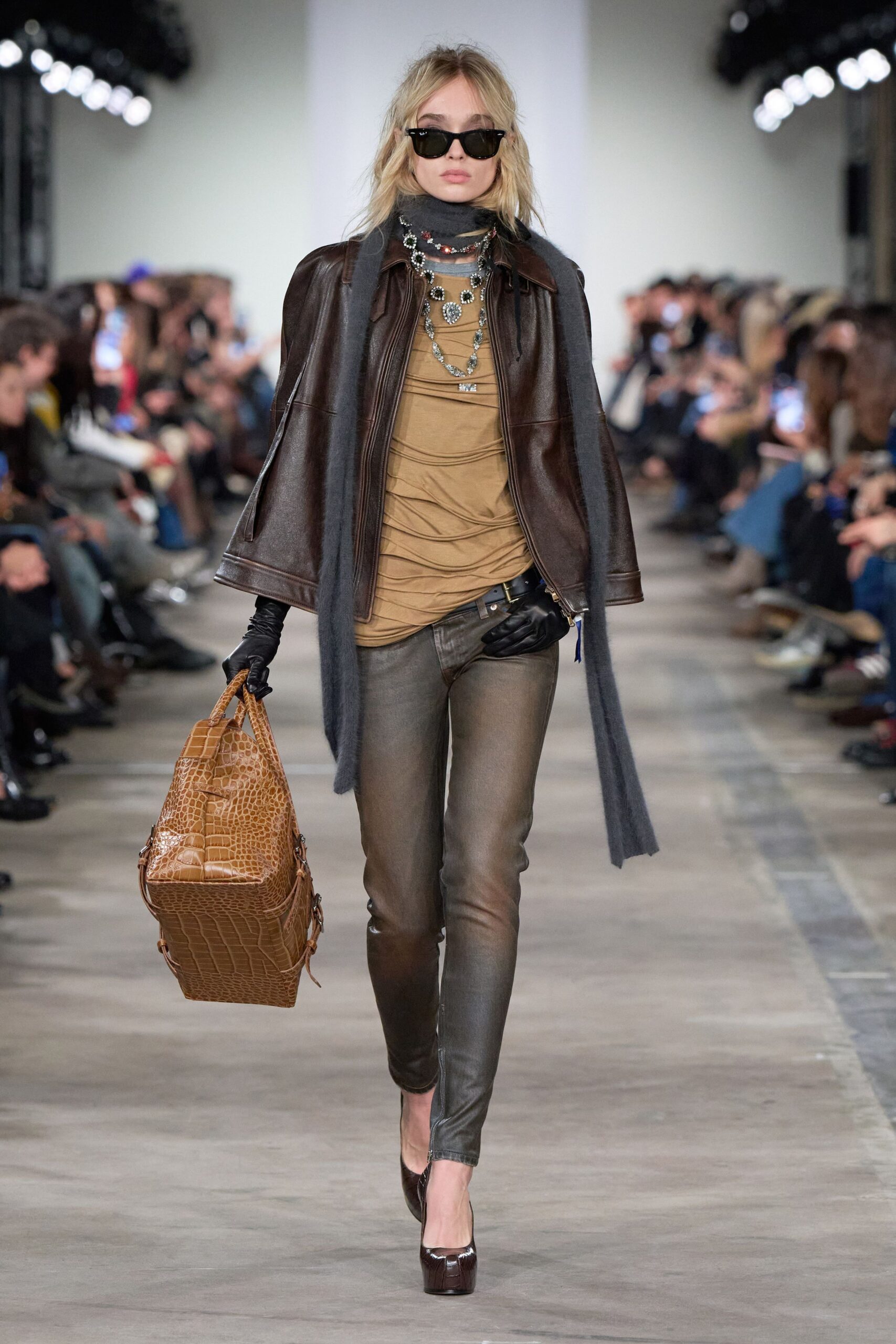 green leather slim straight-leg pants