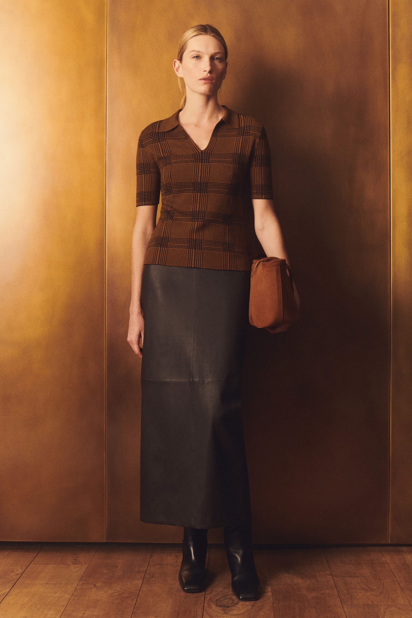black leather fitted straight-leg maxi skirt