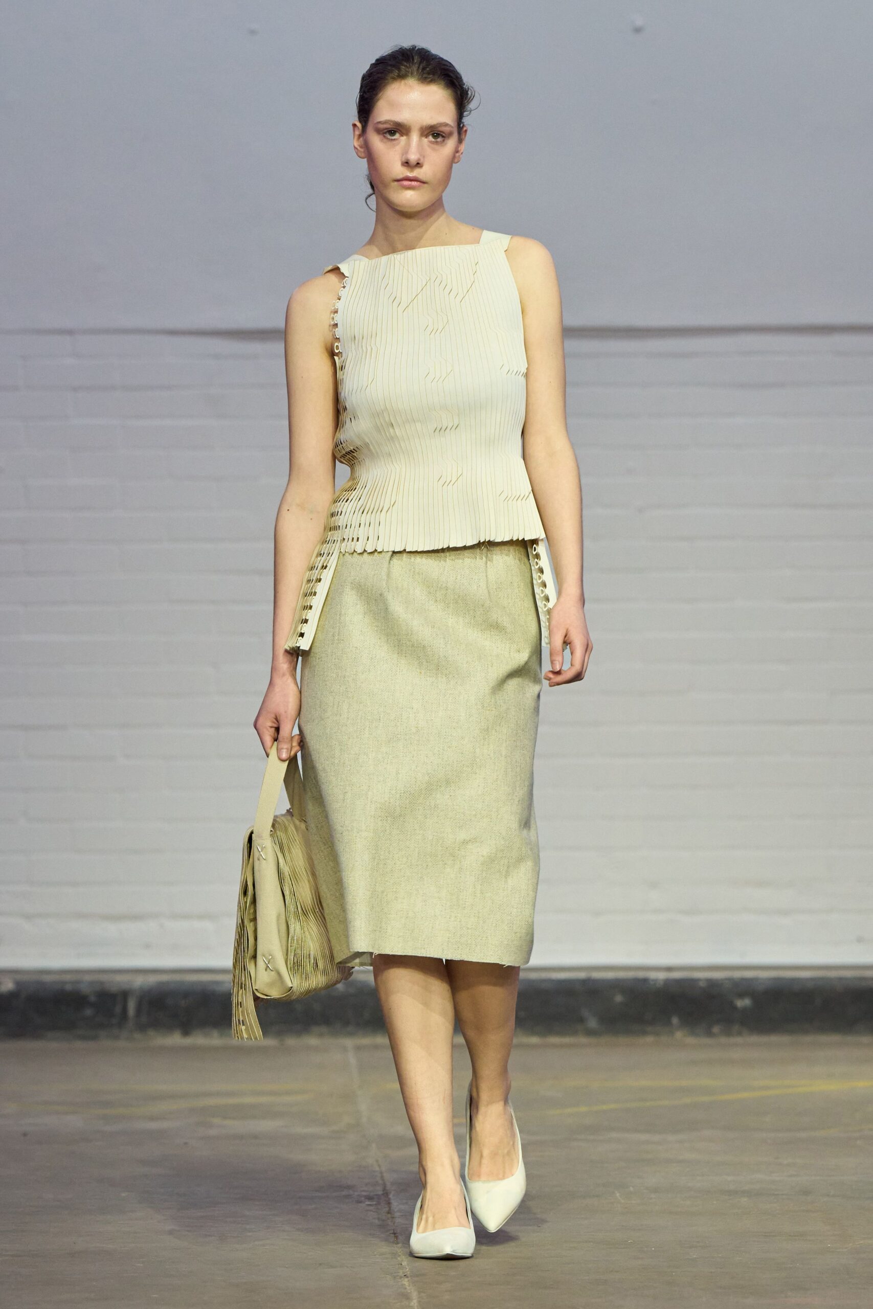 beige cotton fitted straight-leg midi skirt
