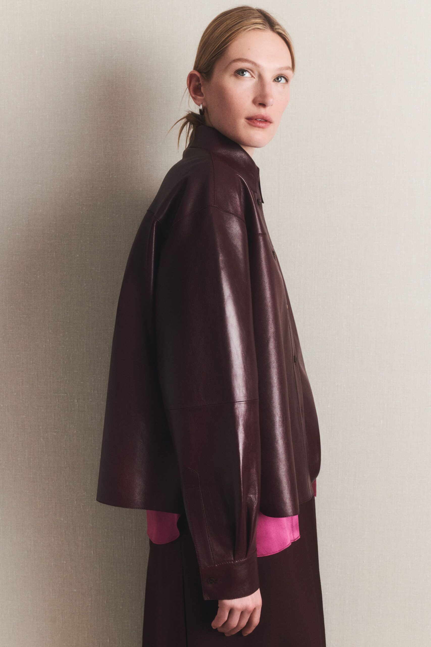 brown leather long-sleeve collared oversized jacket