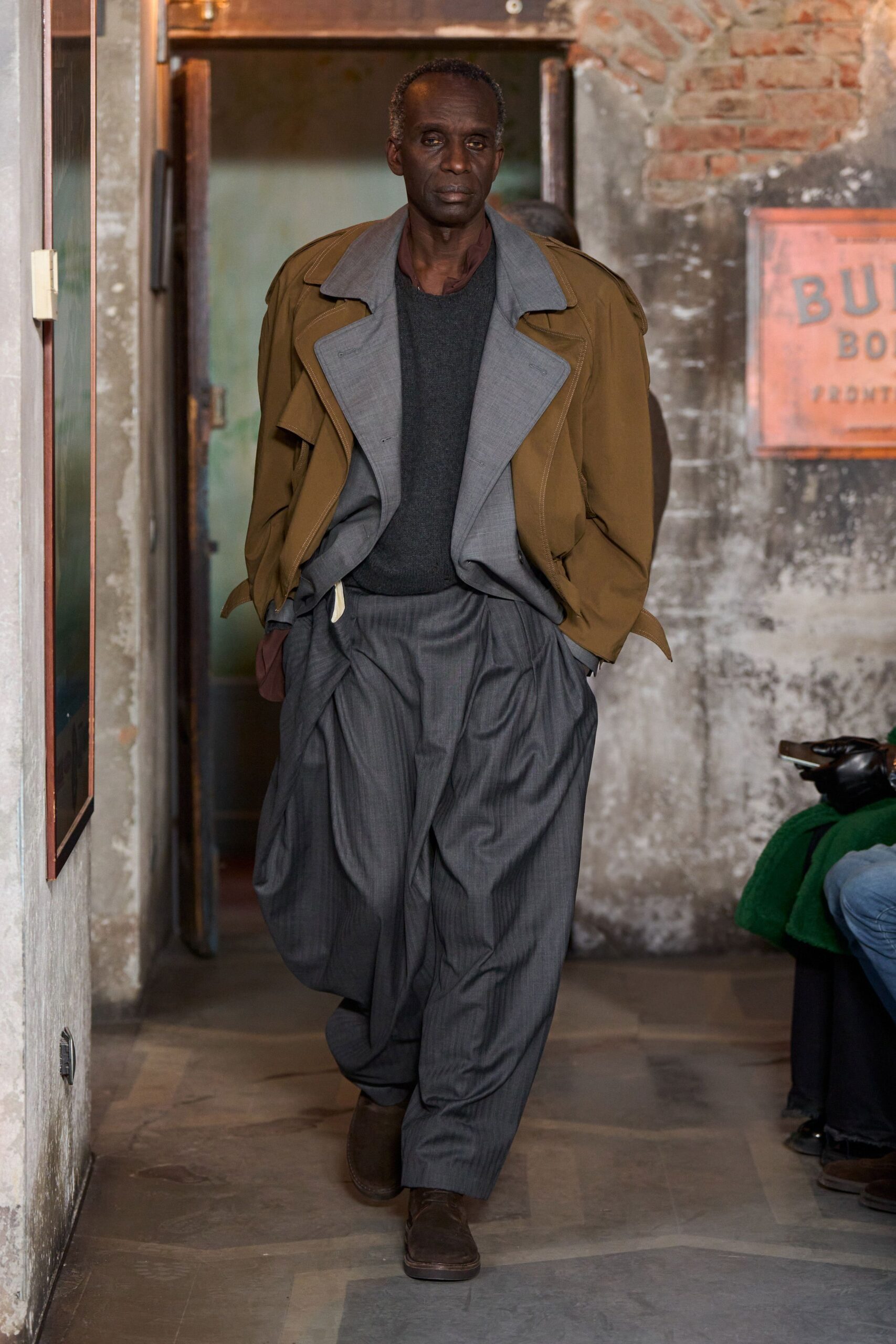 brown cotton long-sleeve collared relaxed layered jacket