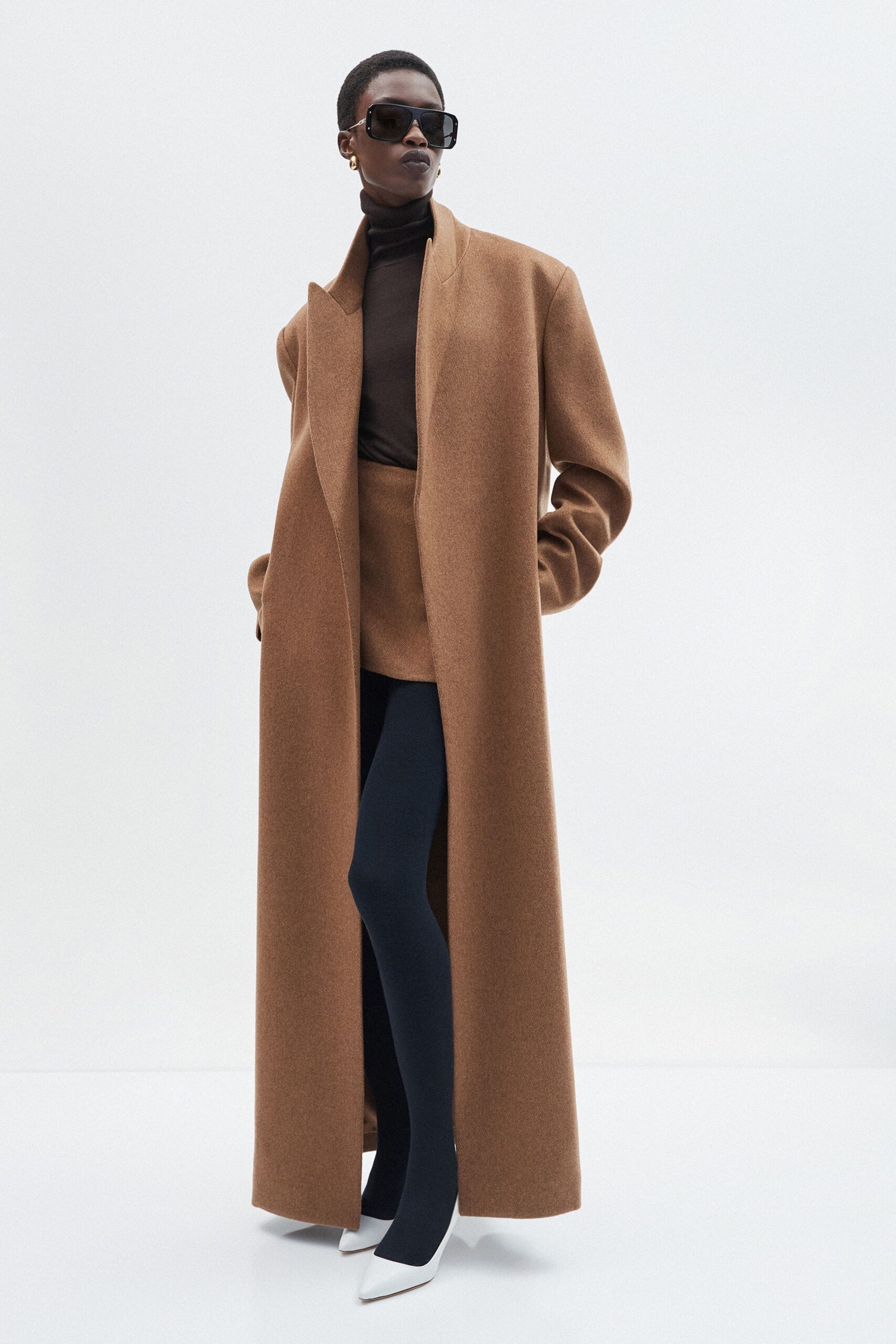 brown wool long-sleeve collared oversized maxi coat