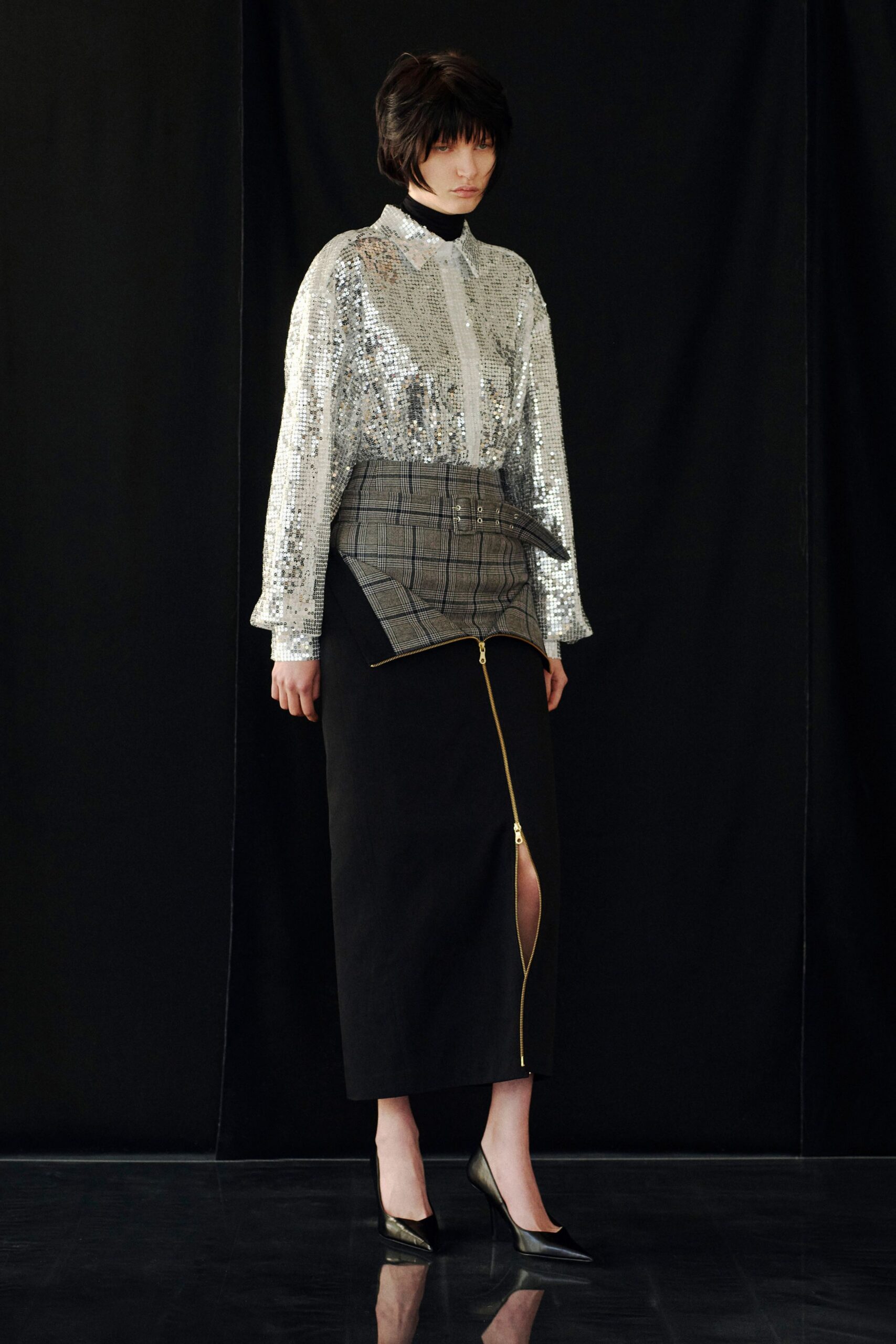 gray sequin long-sleeve collared fitted embellished shiny top