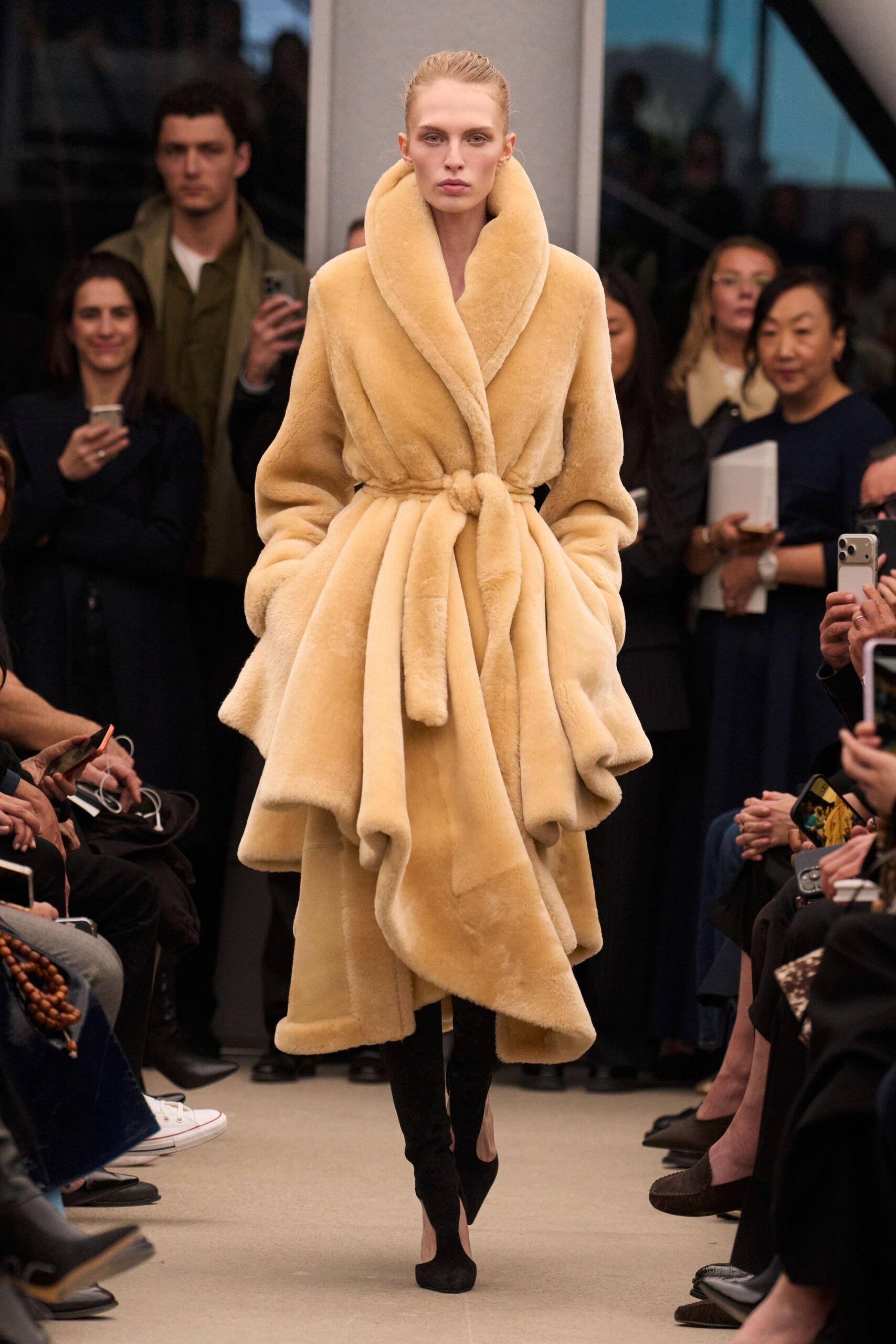 beige faux-fur long-sleeve collared relaxed belted draped coat