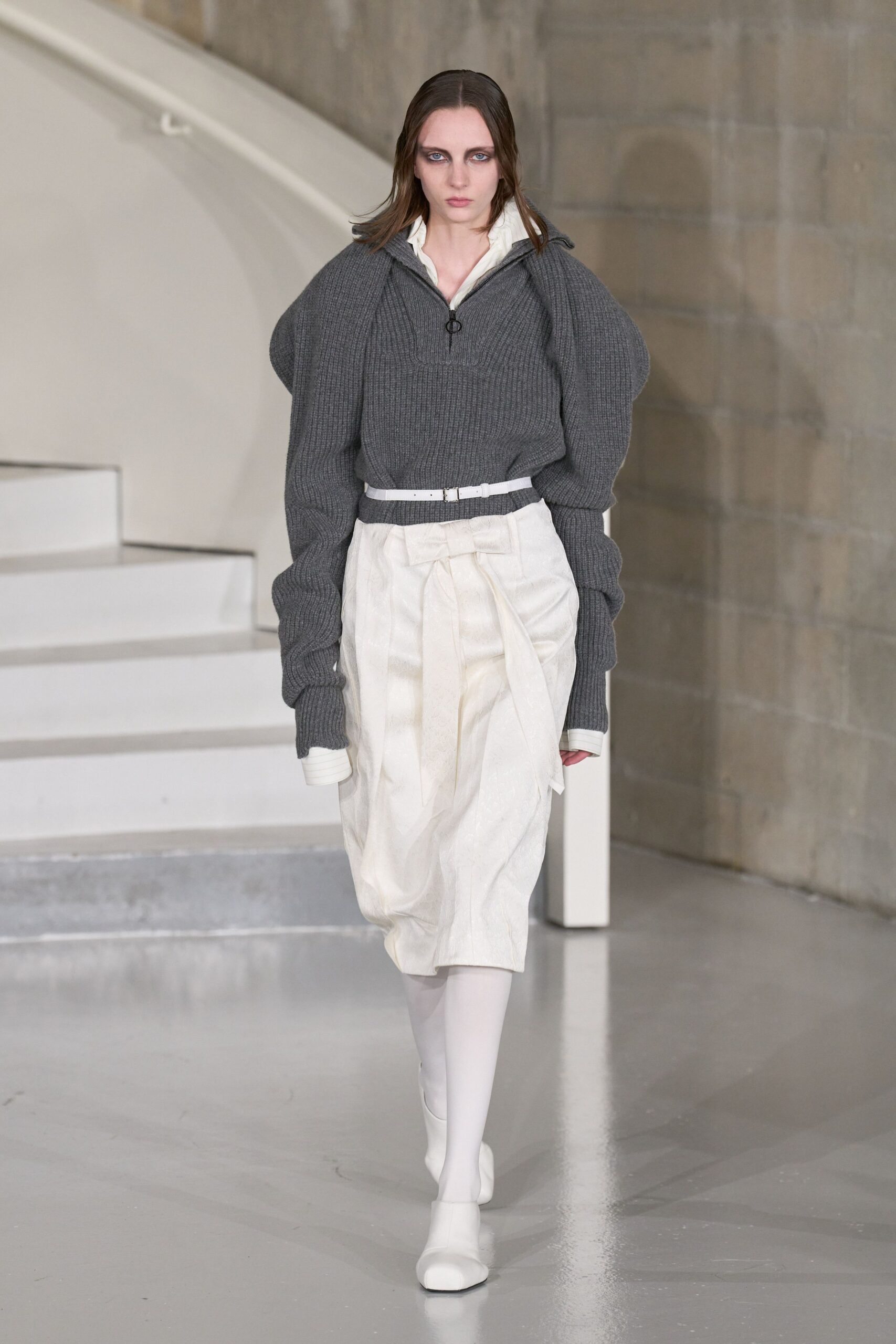 gray wool long-sleeve collared oversized layered sweater