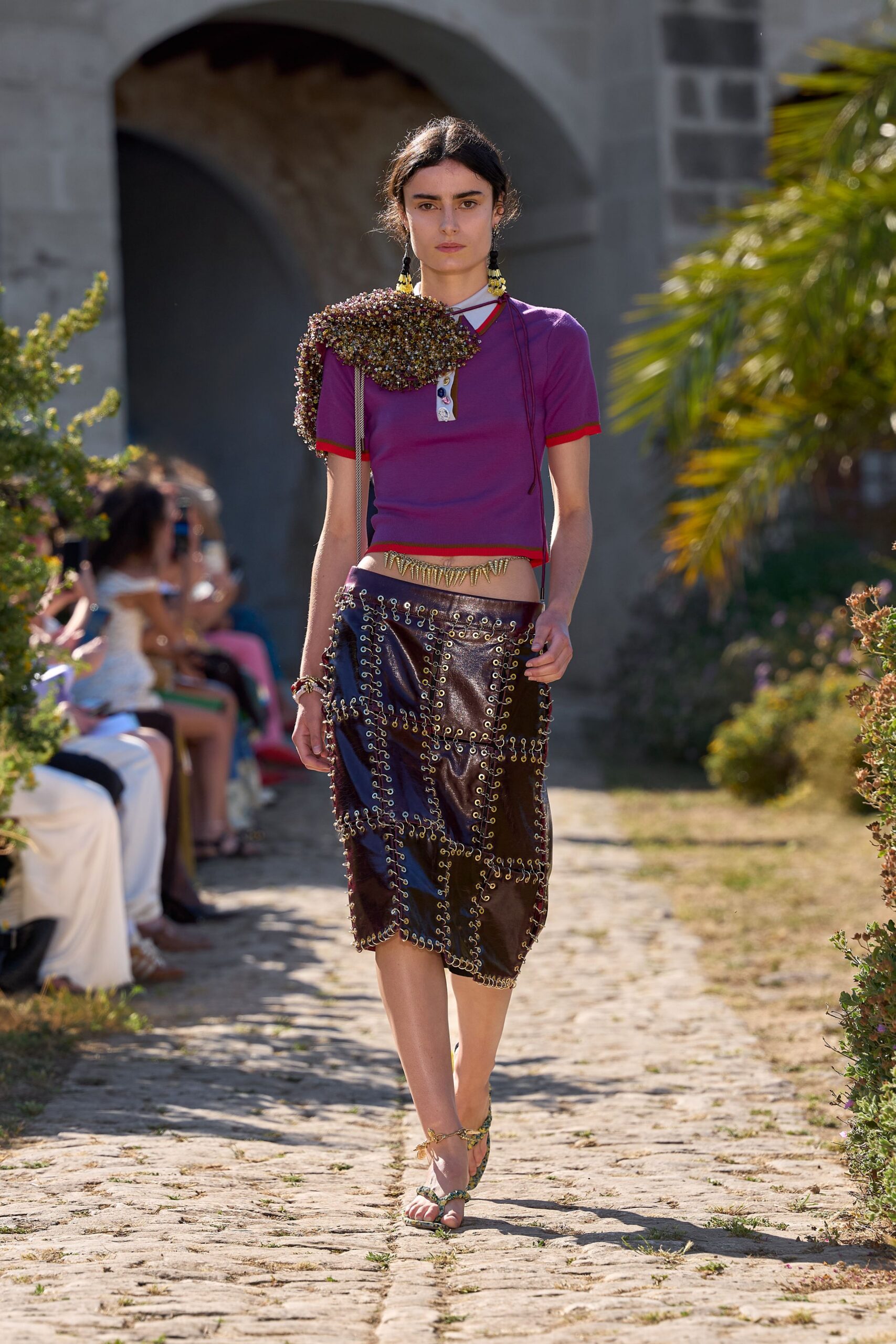 brown leather fitted pencil zippered skirt