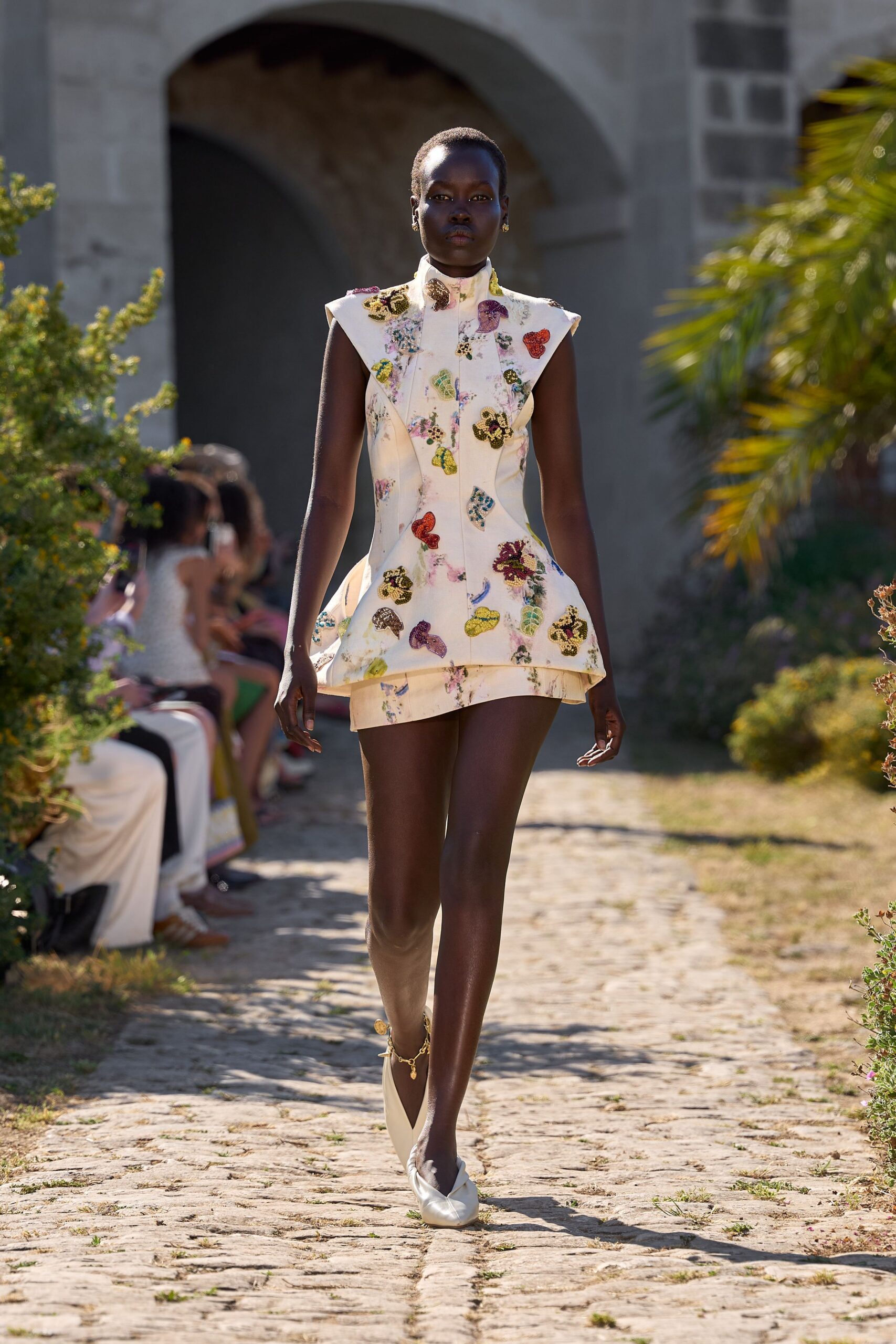 Alémais Resort 2027 Look 31