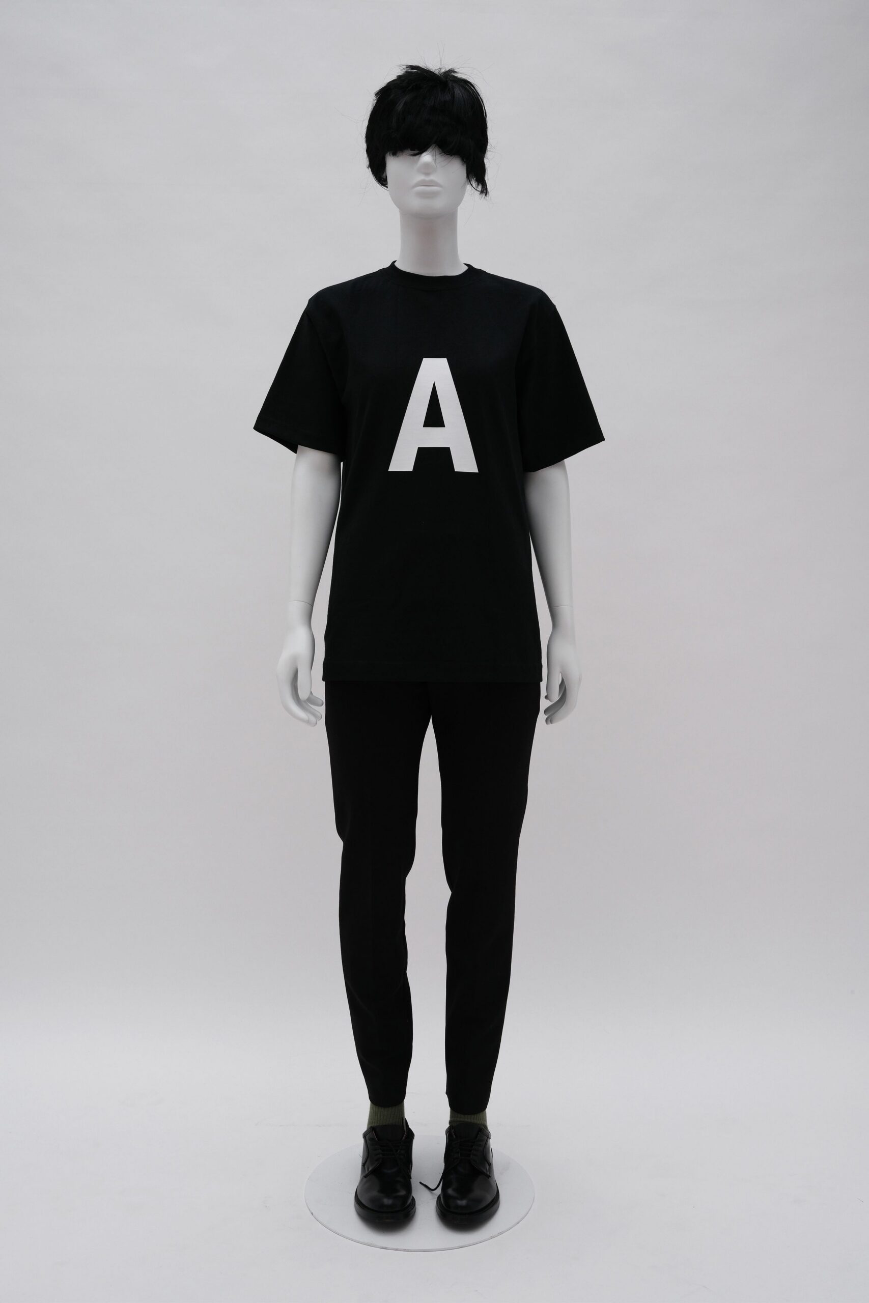 black t-shirt and pants outfit