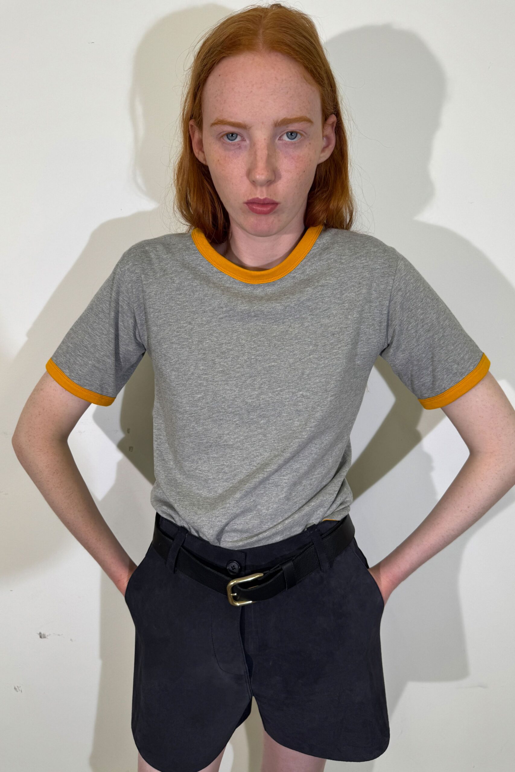 black cotton fitted short shorts